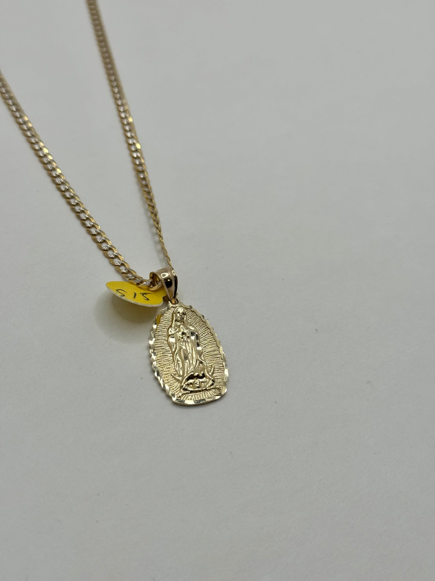 Virgen Mary pendant/ pendiente de virgen María