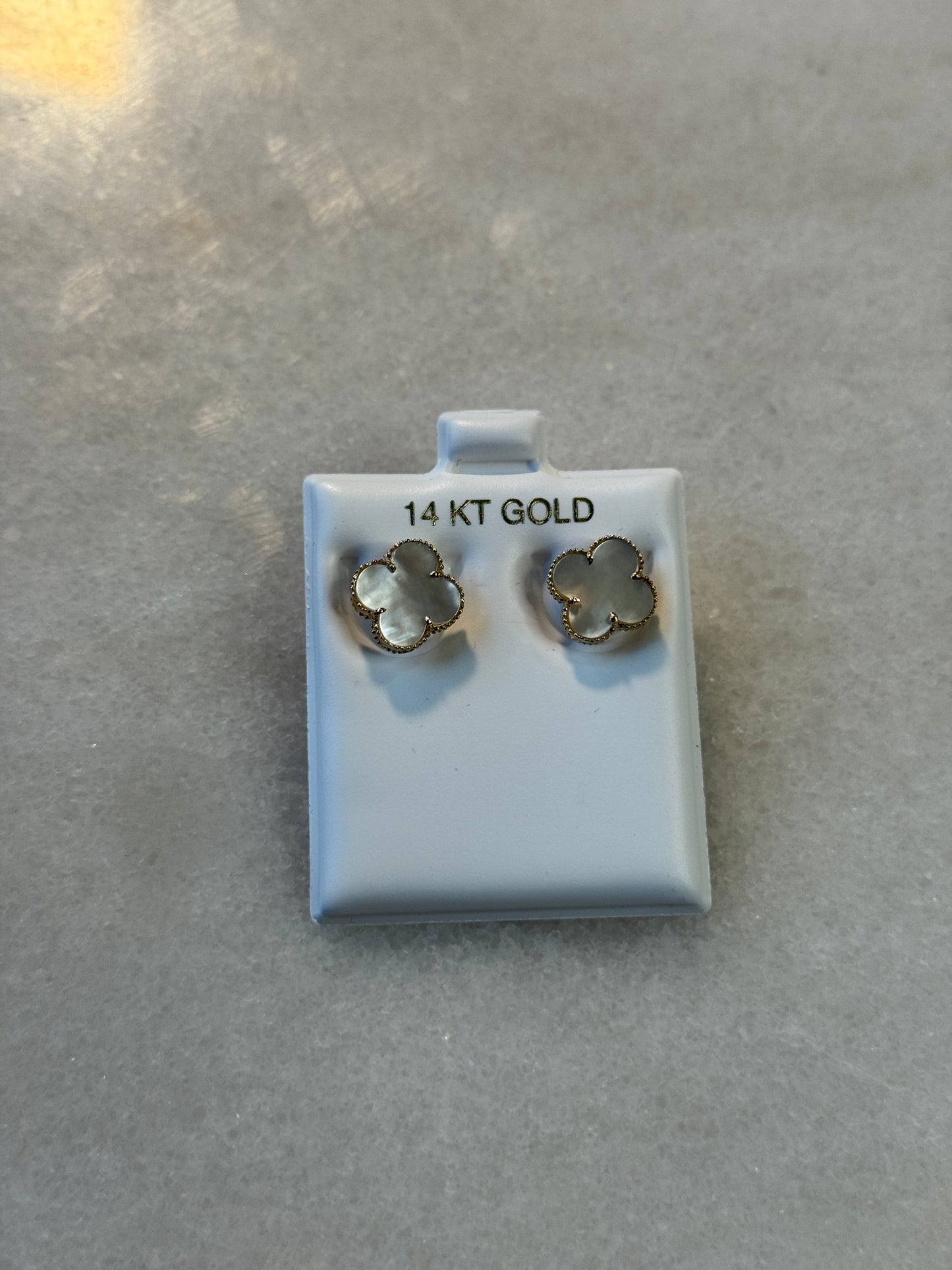 (14k gold Clover Leaf Ear studs