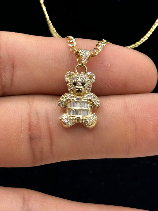 14K Gold 2-Tone Chain with Teddy Bear Pendant – Adorable Elegance