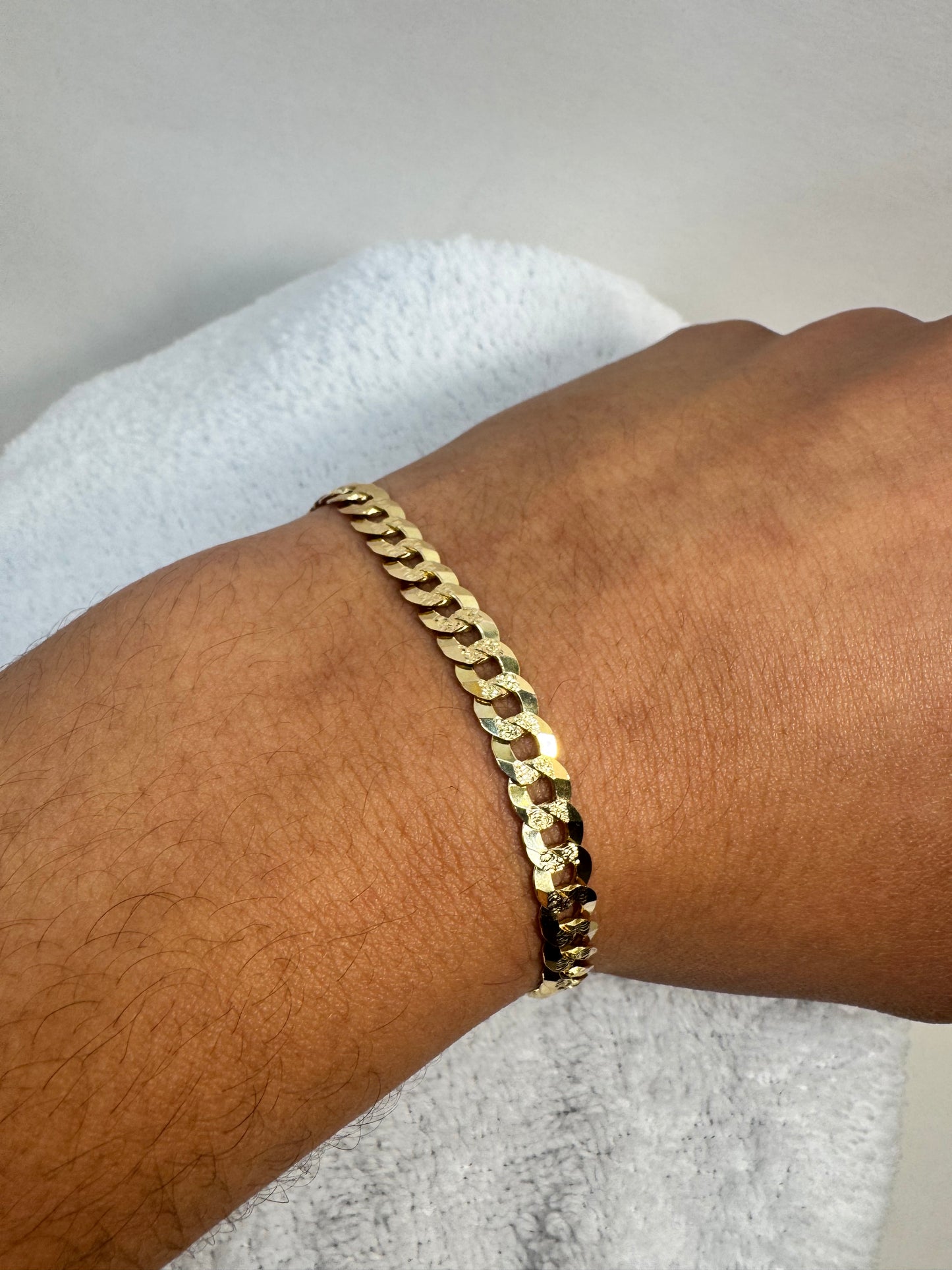 14k Gold Curbed Link bracelet for men