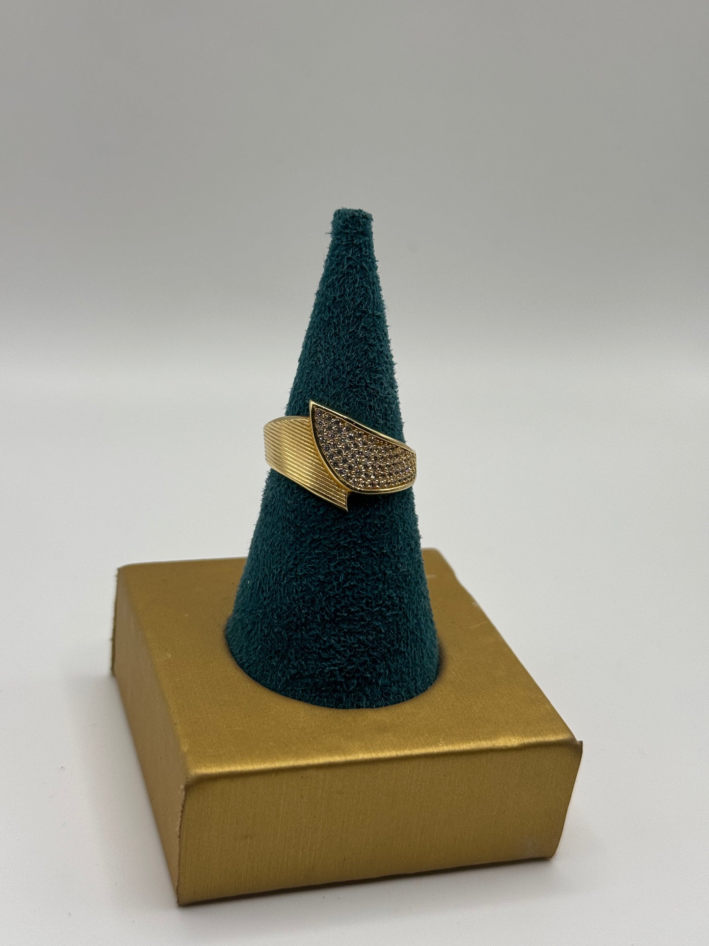 14K Gold Unisex ZC Ring