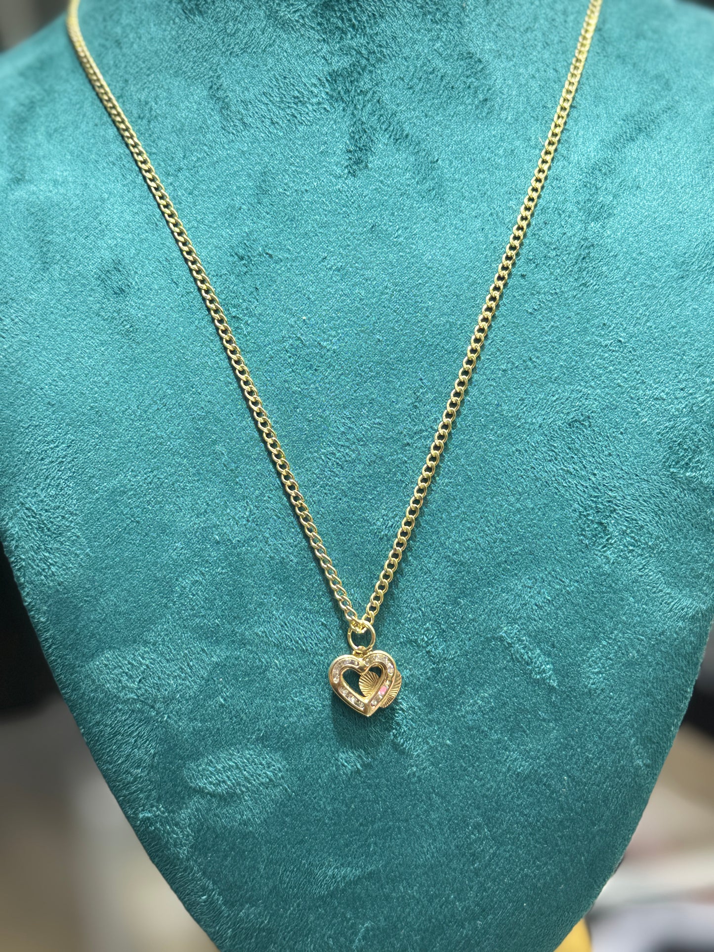 Women’s necklace 14k Gold Miami Cuban with Heart Pendant 18”