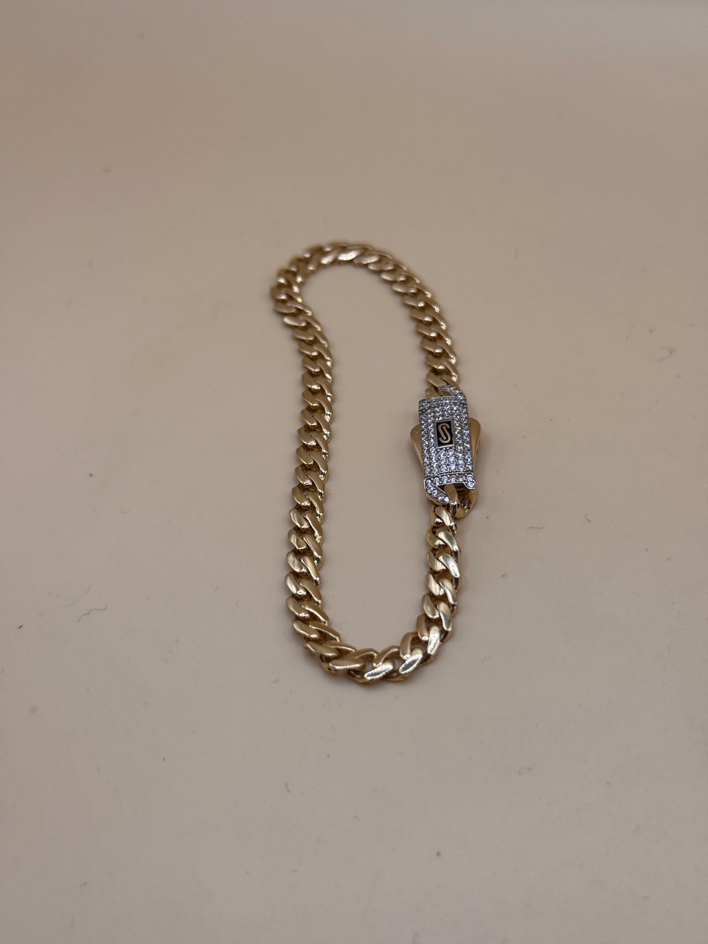 14k gold monachi bracelt 7.5 inch long for women