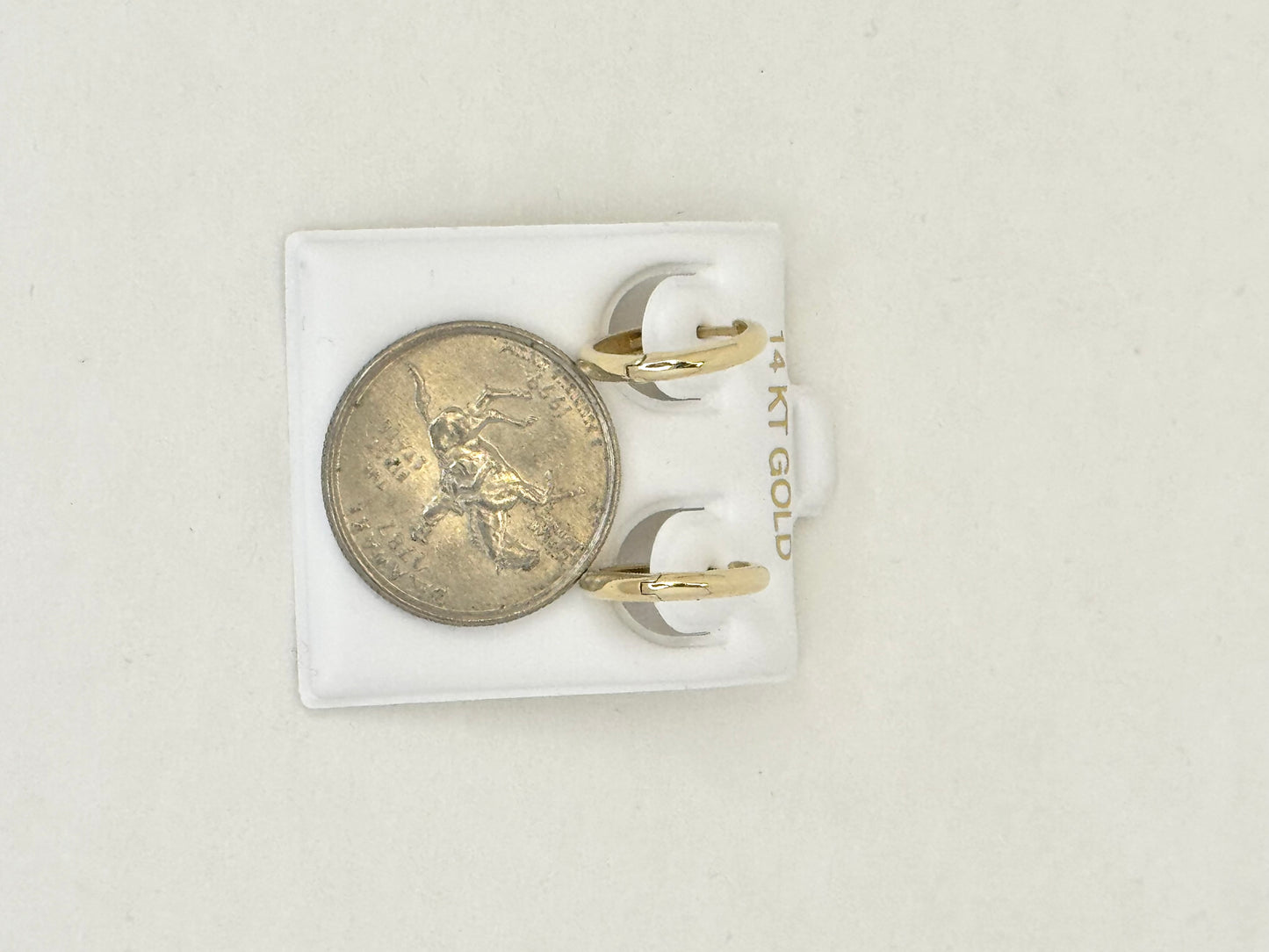 14k gold Huggie round earring