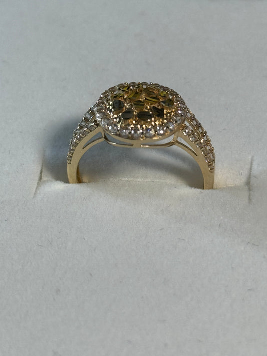 14K Gold Sparkling Zircon Anniversary Ring – A Symbol of Eternal Love