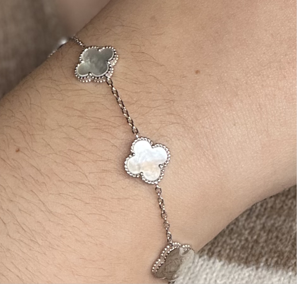 Clover set bundle necklace and bracelet for women