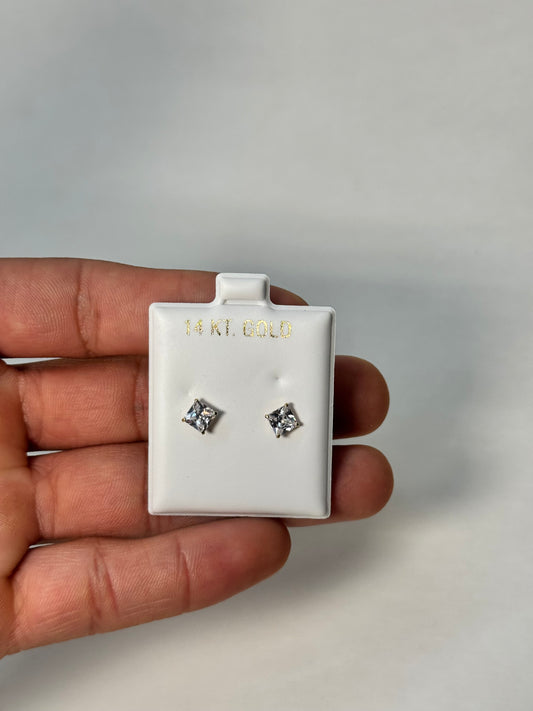 14k gold stud earring for Men