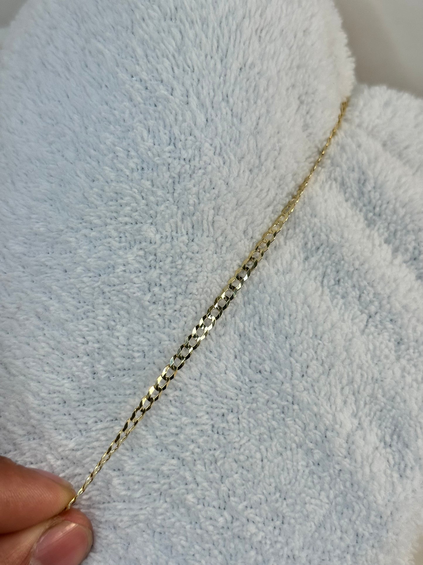 14k gold 16 inch curbed link necklace with butterfly pendant