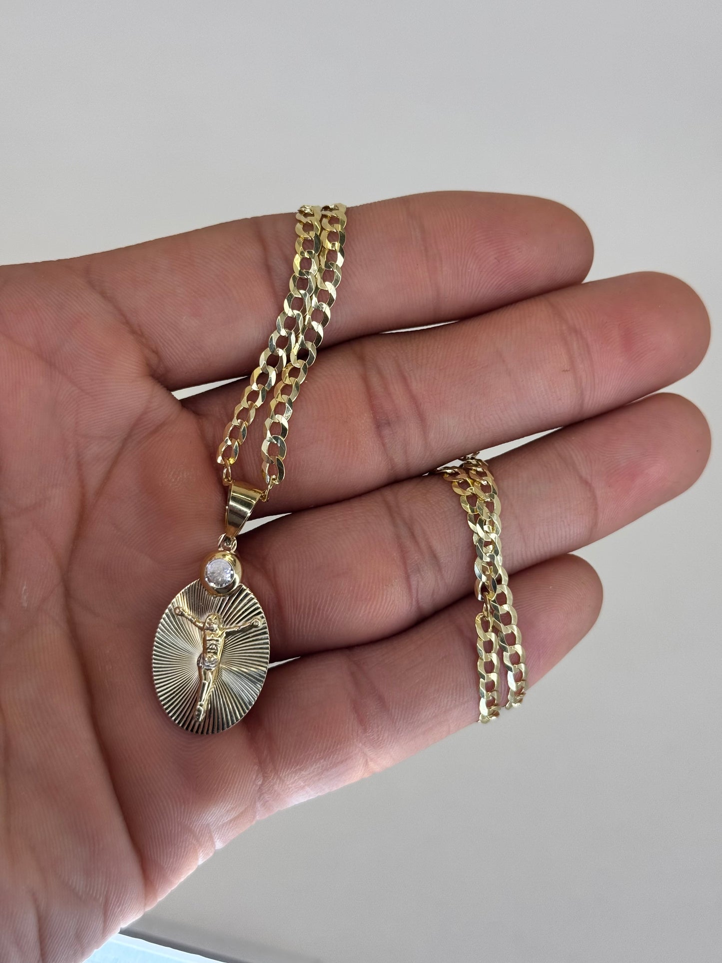 14K Gold Crucified Jesus Pendant & Cube Link Chain – A Timeless Symbol of