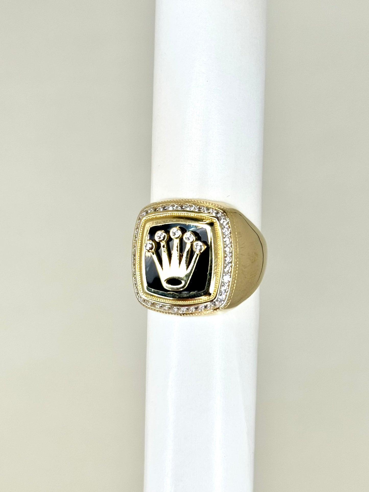 14K Gold Men’s Ring – Bold & Refined