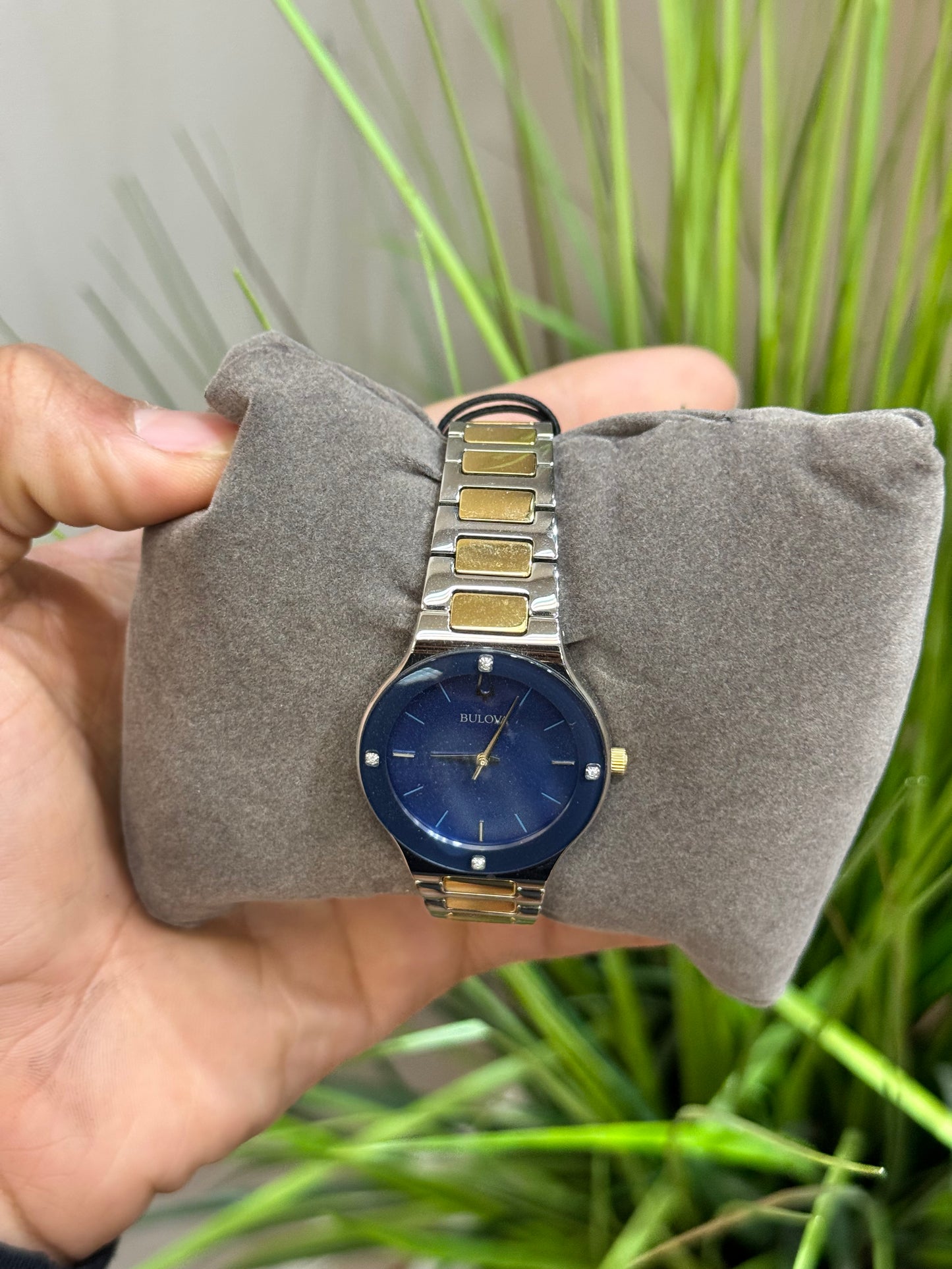 BULOVA MILLENNIA 98E117
Woman’s watch