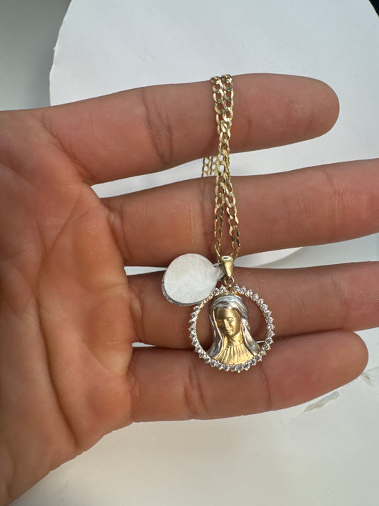 Single tone Cuban chain necklace with Virgin Mary pendant