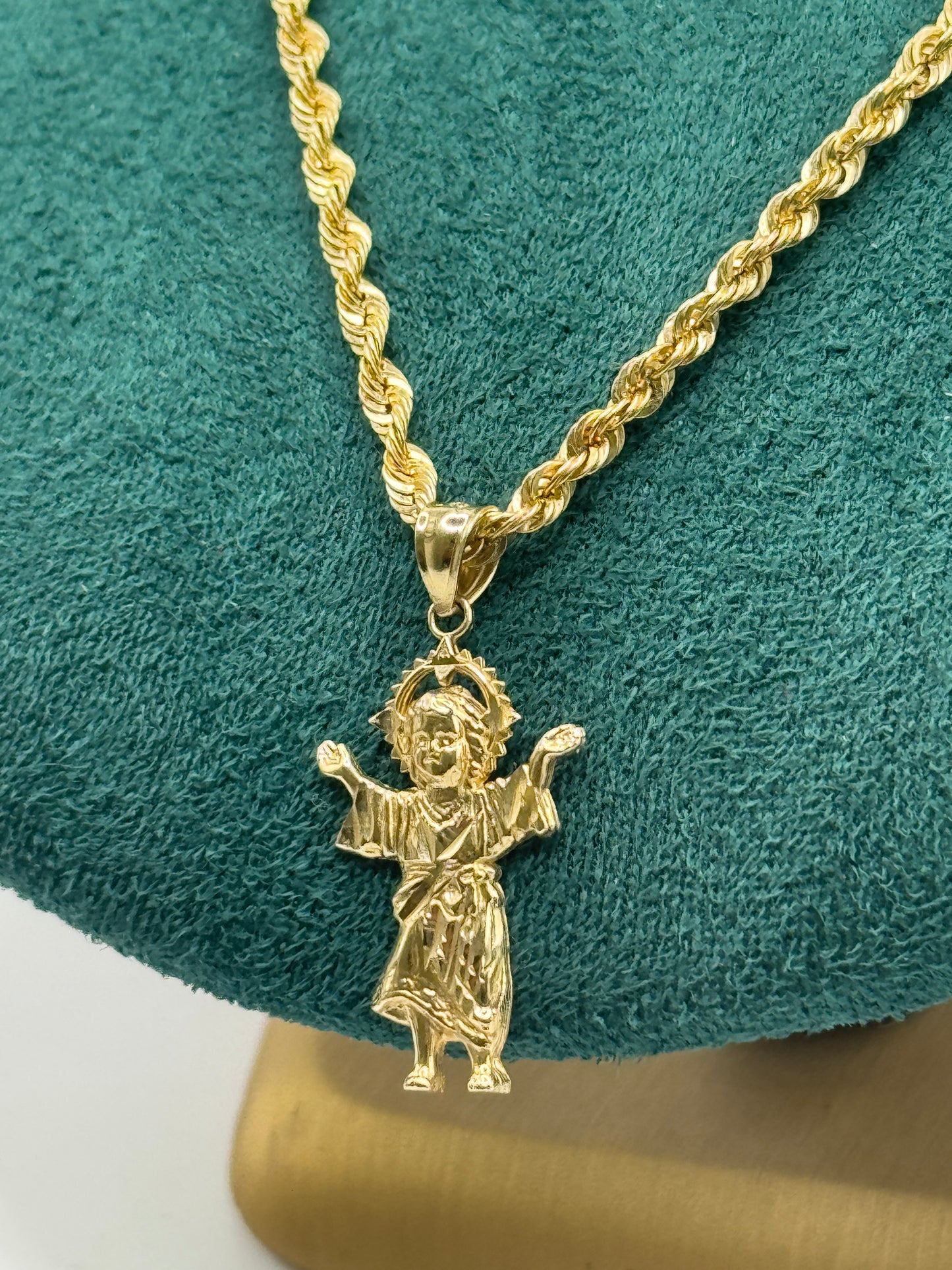14K Gold Rope Chain – 16” with Divine Child Pendant (3mm Chain)
