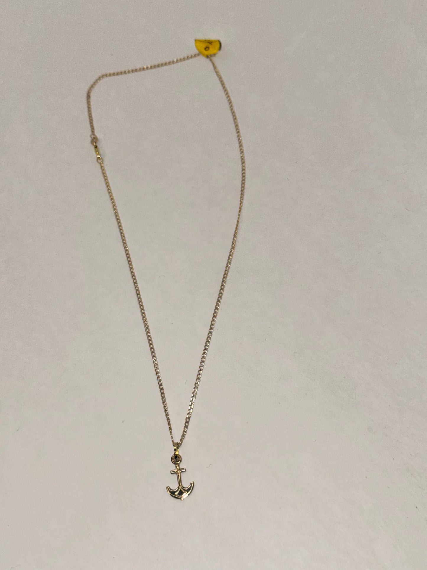 14k Gold 2 tone 18”inch curbed link & Anchor pendant