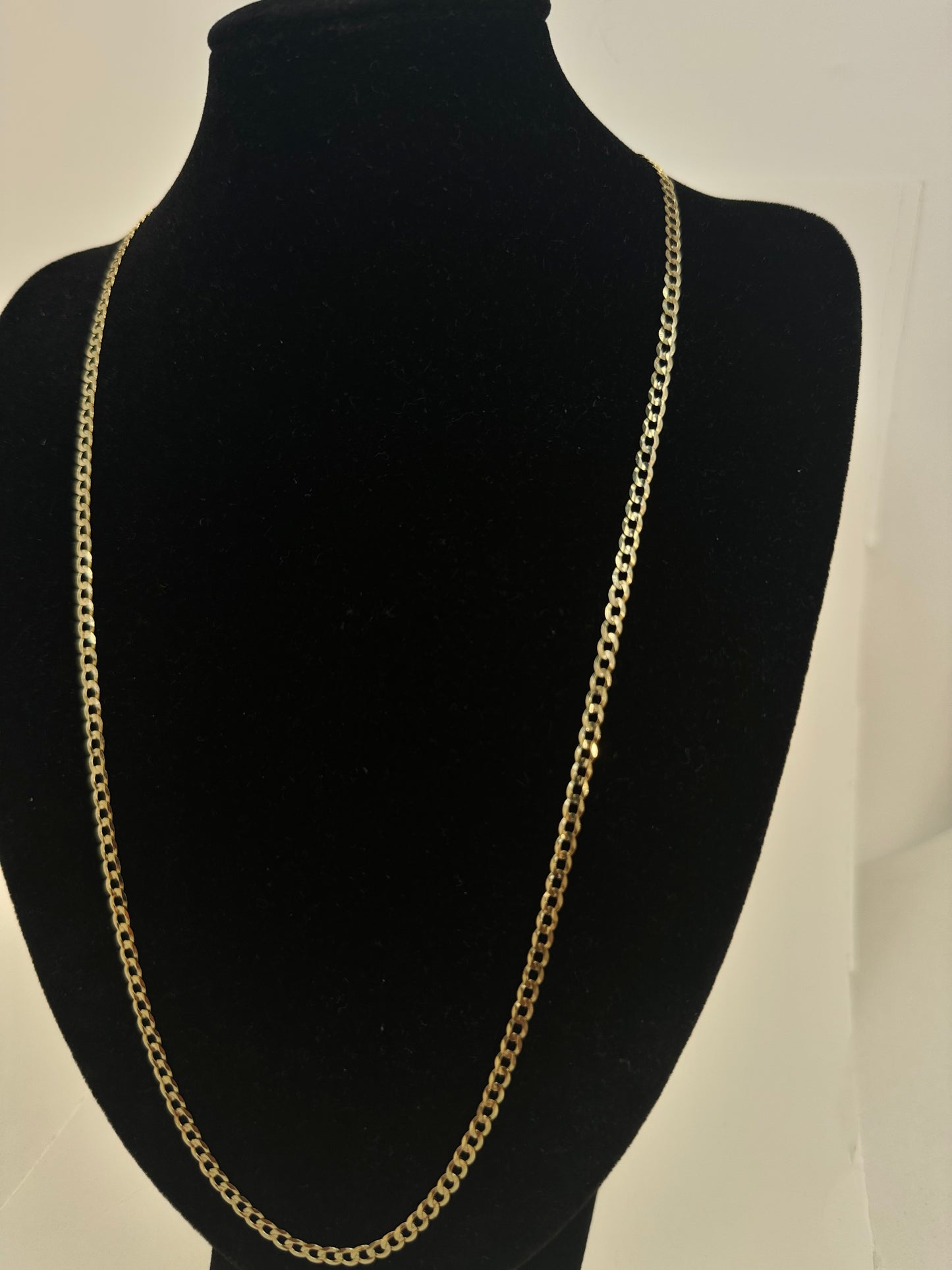 14k gold 2 tone Cuban link chain only 20 inches long