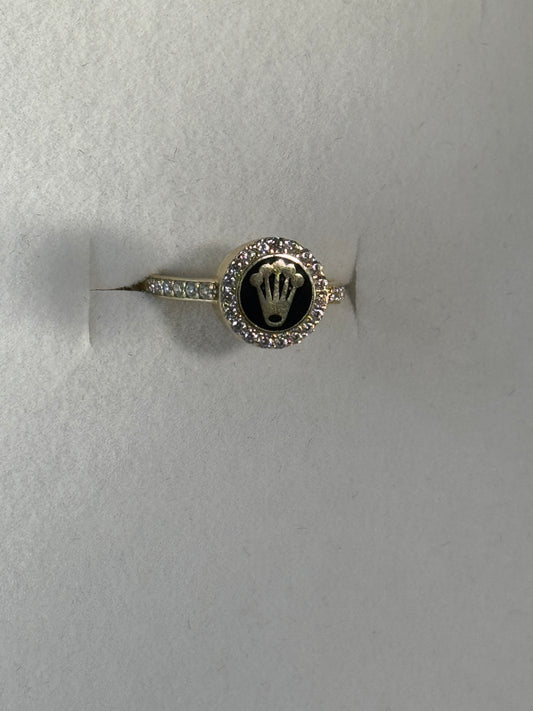 14K Gold Sparkling Crown Ring – Fit for a Queen