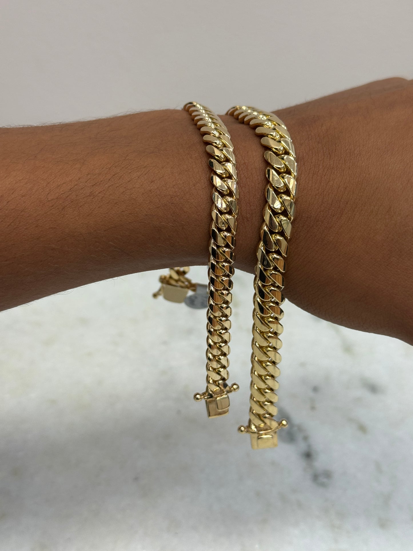 14K Solid Gold Cuban Link Bracelet for Men – Power and prestige