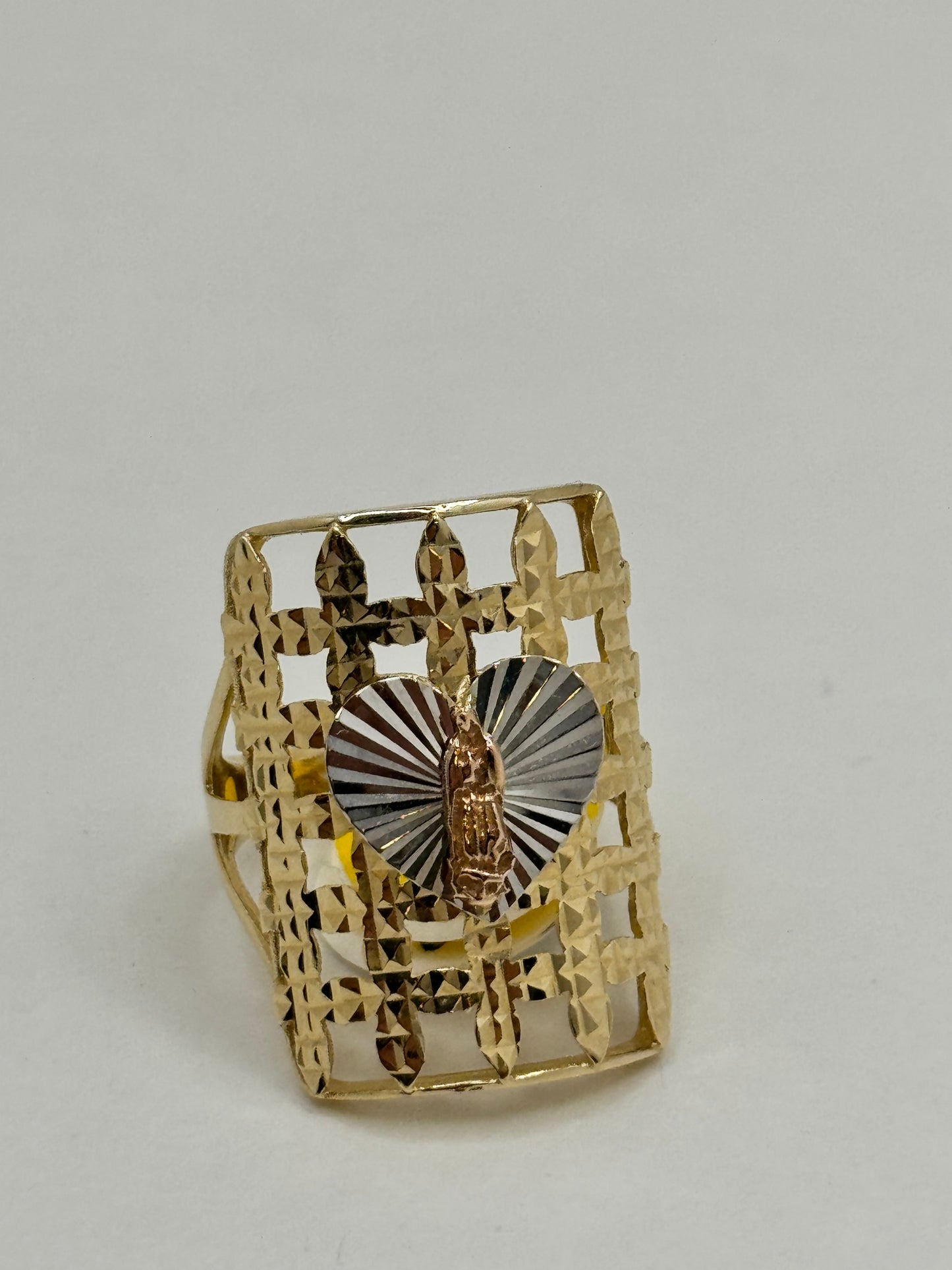 14k gold heart ring with Virgin Mary