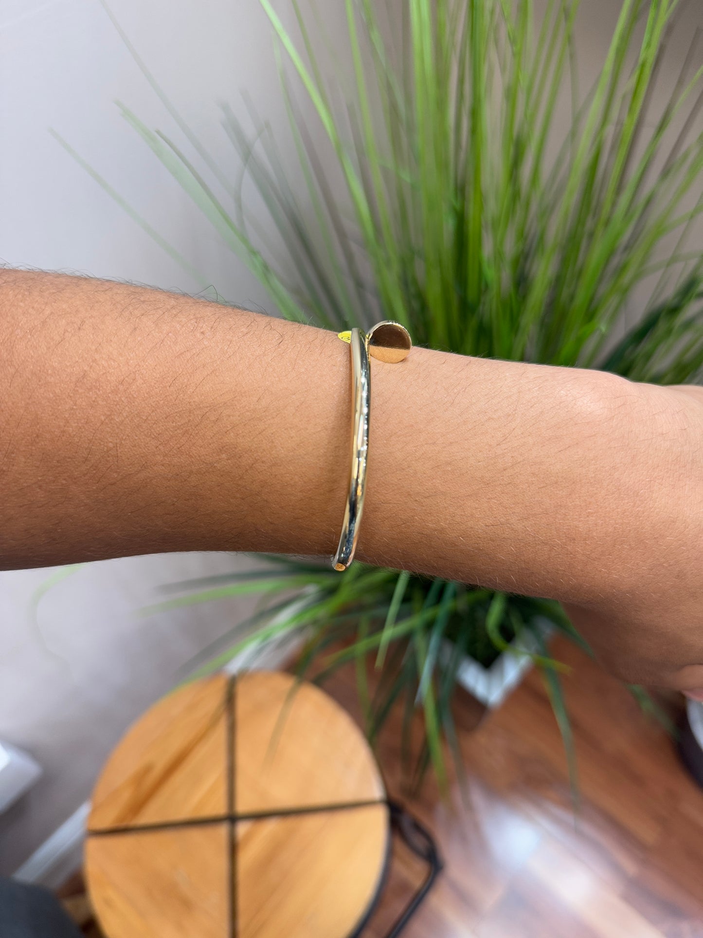 14K Gold Bangle nailed Bracelet – Classic for men 8inch