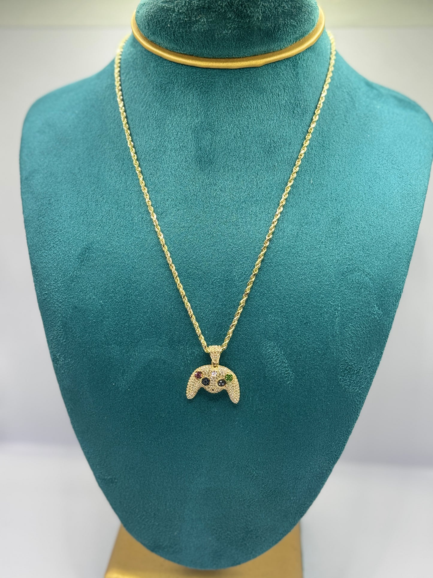 ๐ฎ 14K Gold Rope Chain with Controller Pendant โ 16โ / 6g for Him