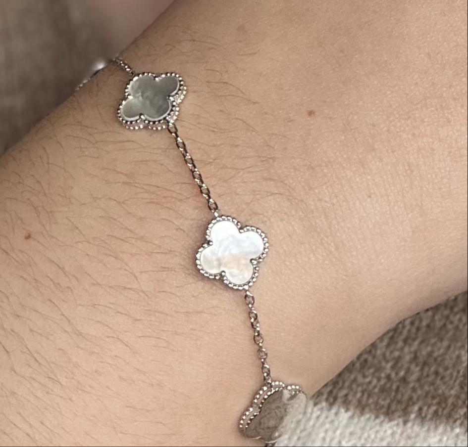 Women's Bracelets