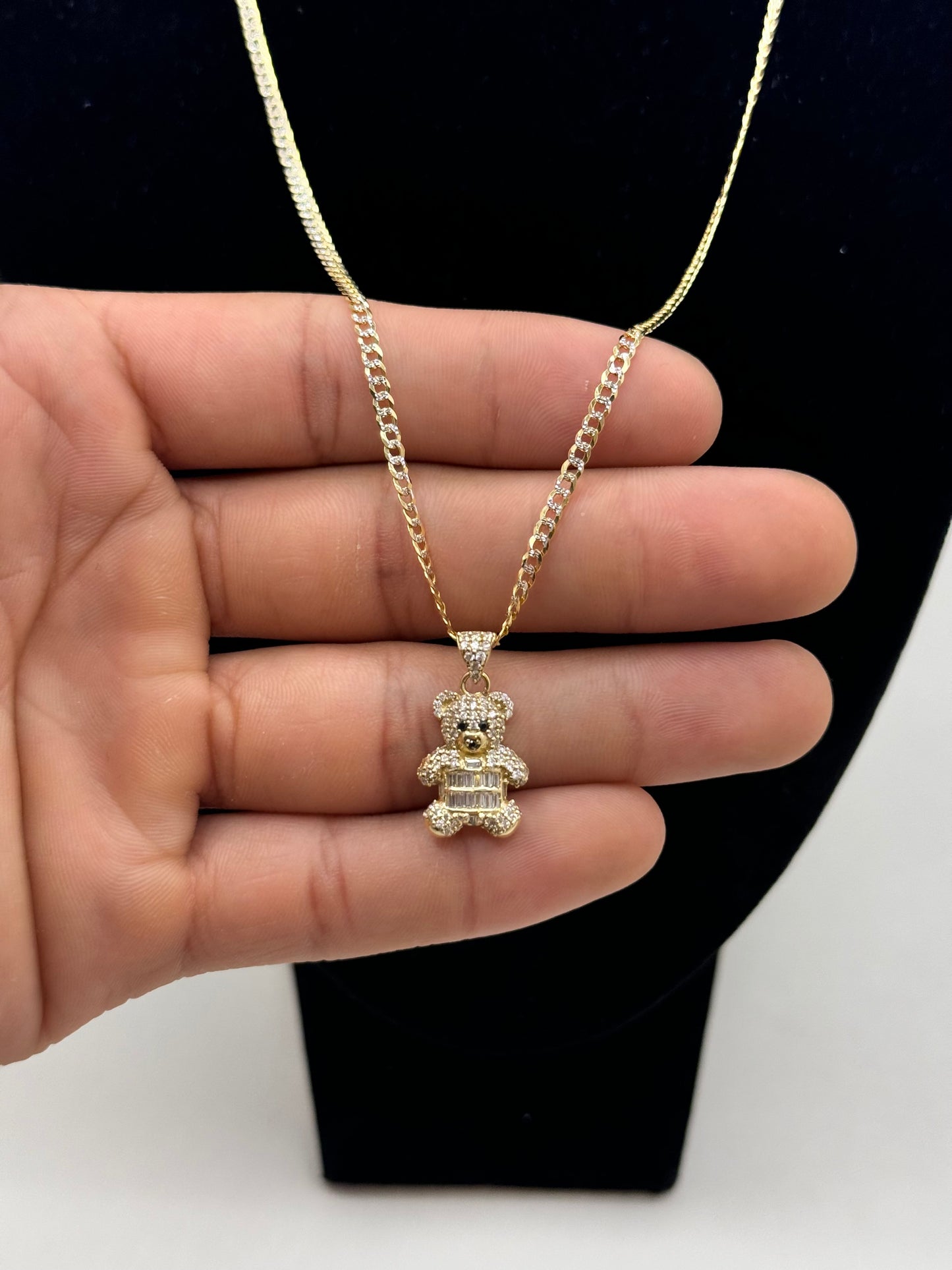14K Gold 2-Tone Chain with Teddy Bear Pendant – Adorable Elegance