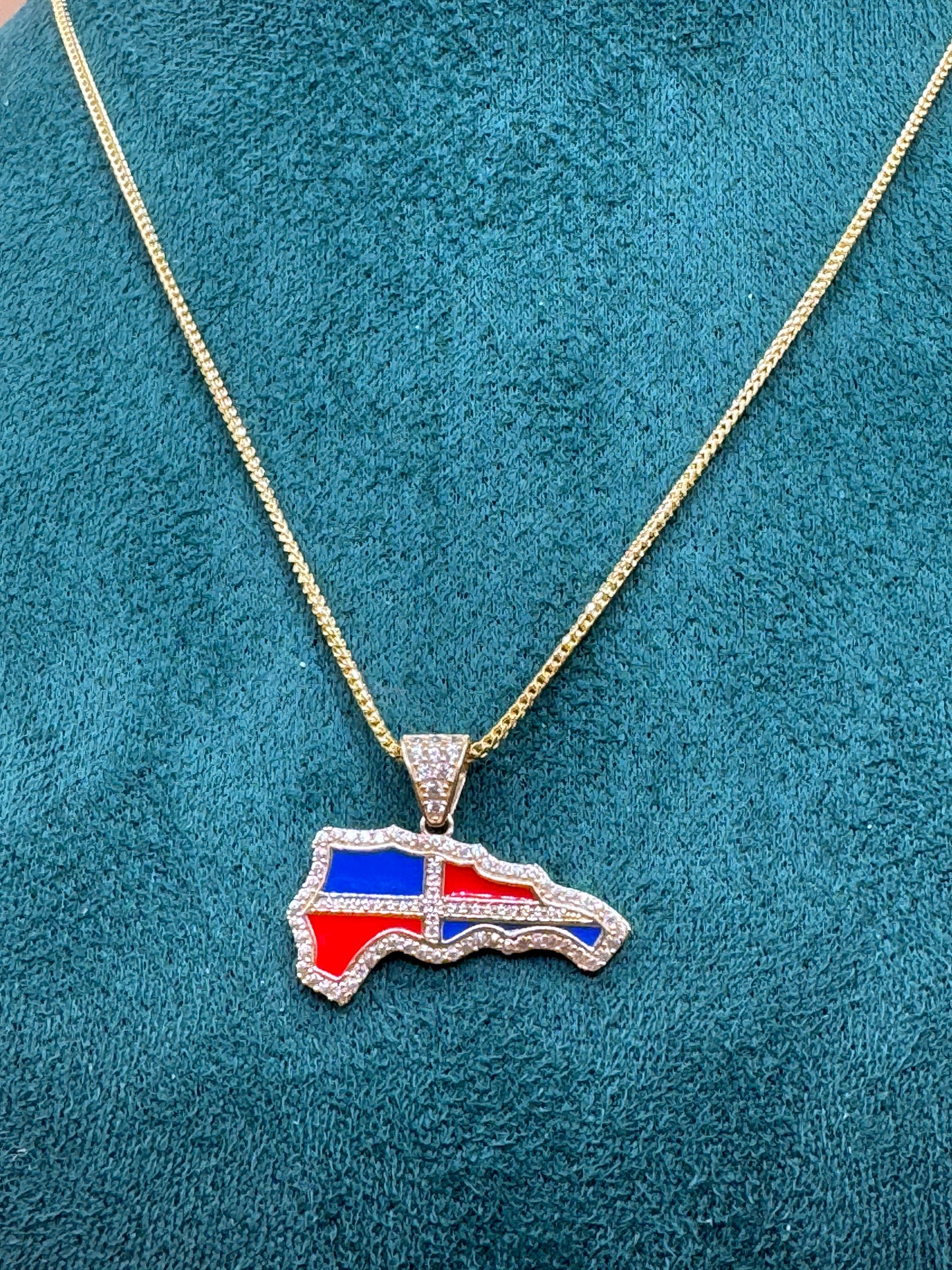 NEW 14K Gold CZ RD Map Pendant with Hollow Franco Chain – 16”