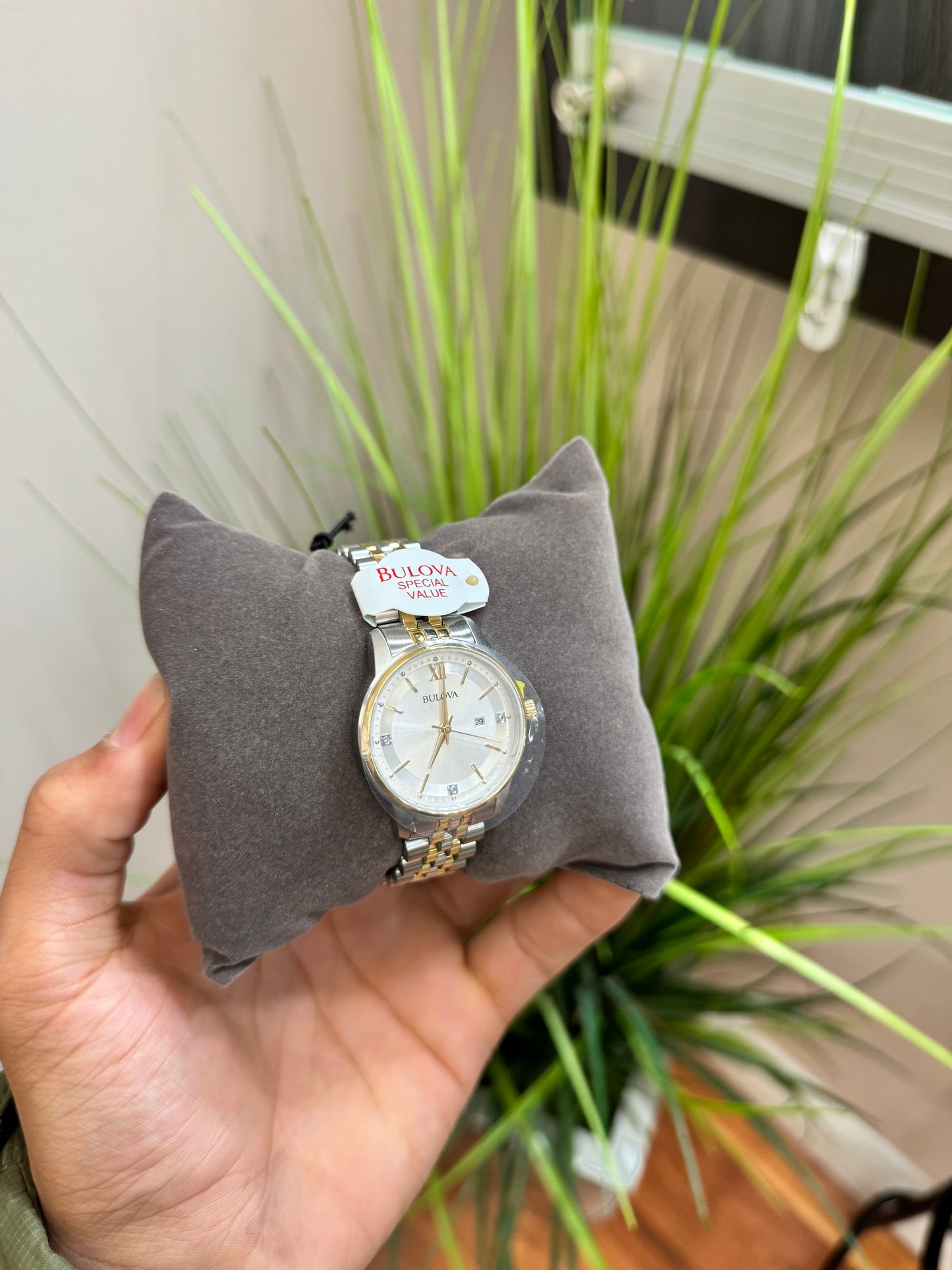 Bulova Sutton classic watch for woman