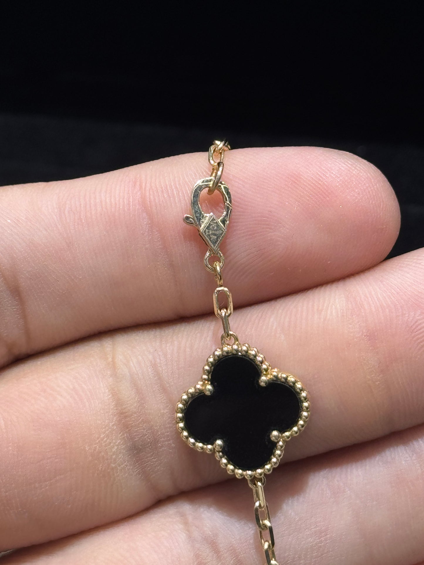 💛 18K Gold VL Clover Bracelet for Women – 7.5 Inches 💛