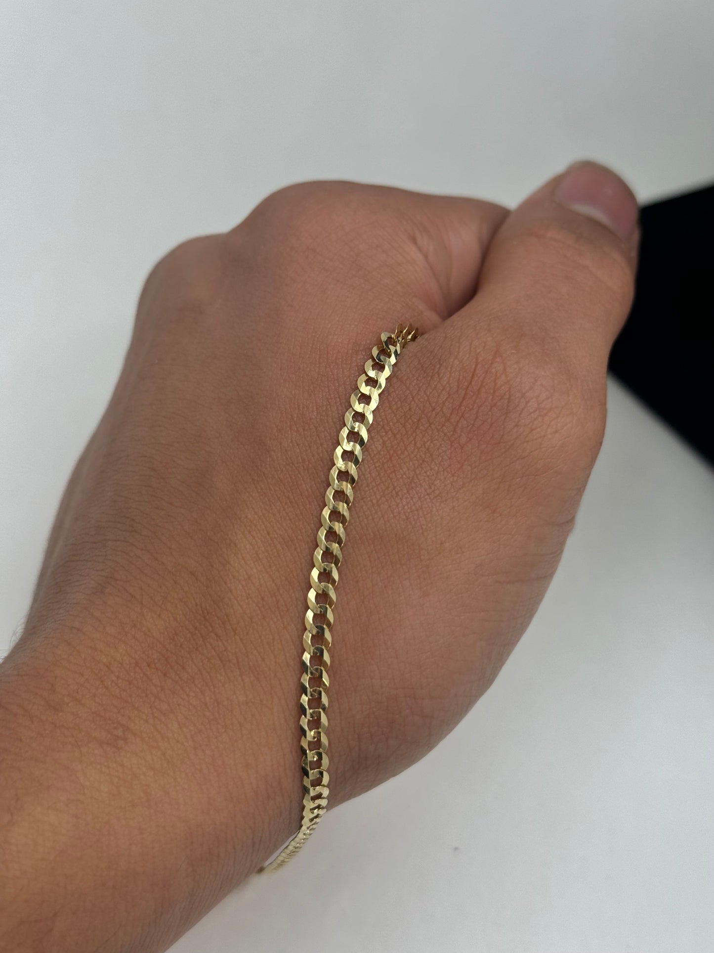 14 K gold Cuban link 10 inch ankle bracelet for women yellow gold