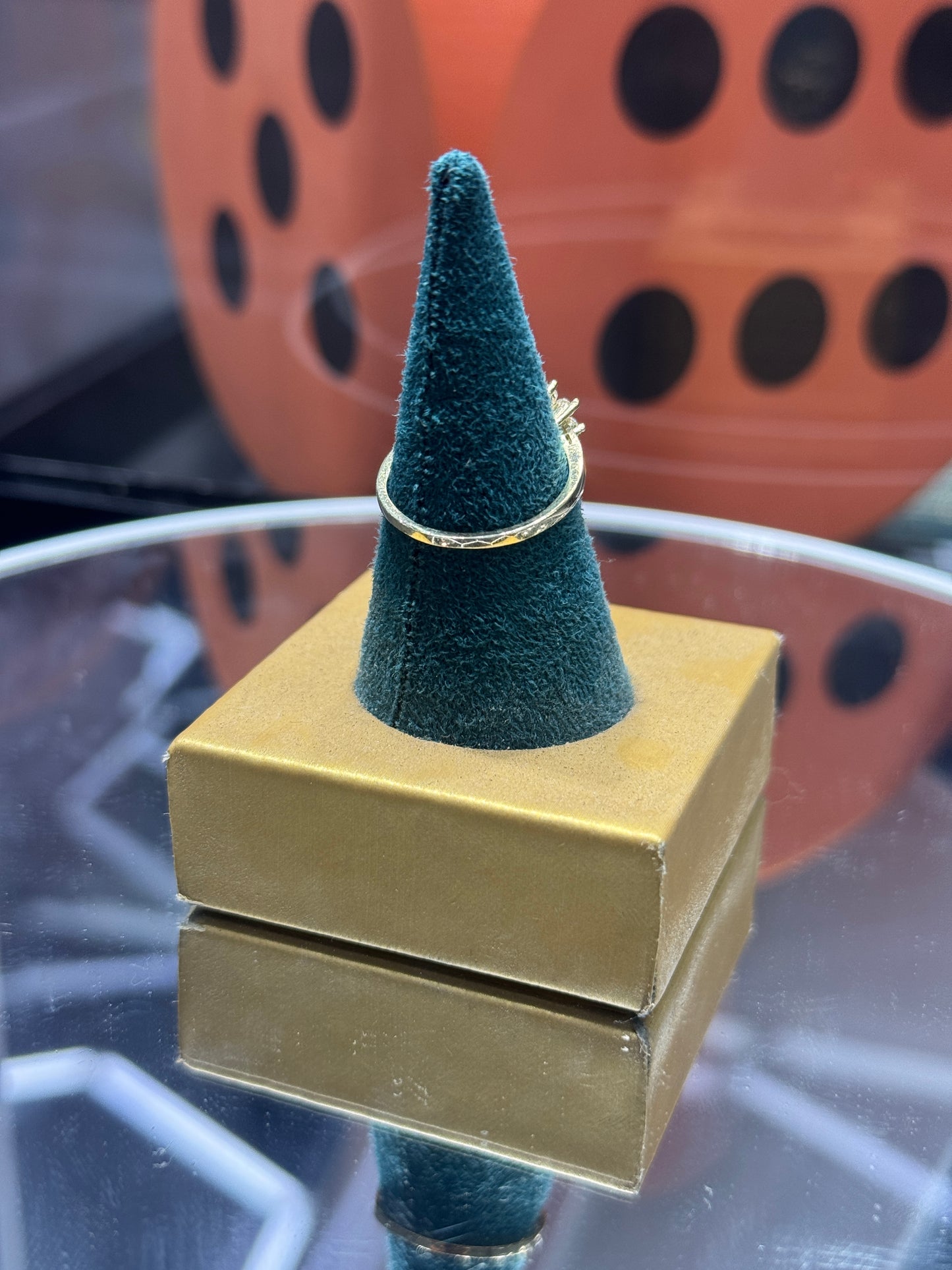 15-Year Anniversary ZC Ring – A Sparkling Milestone size 7”