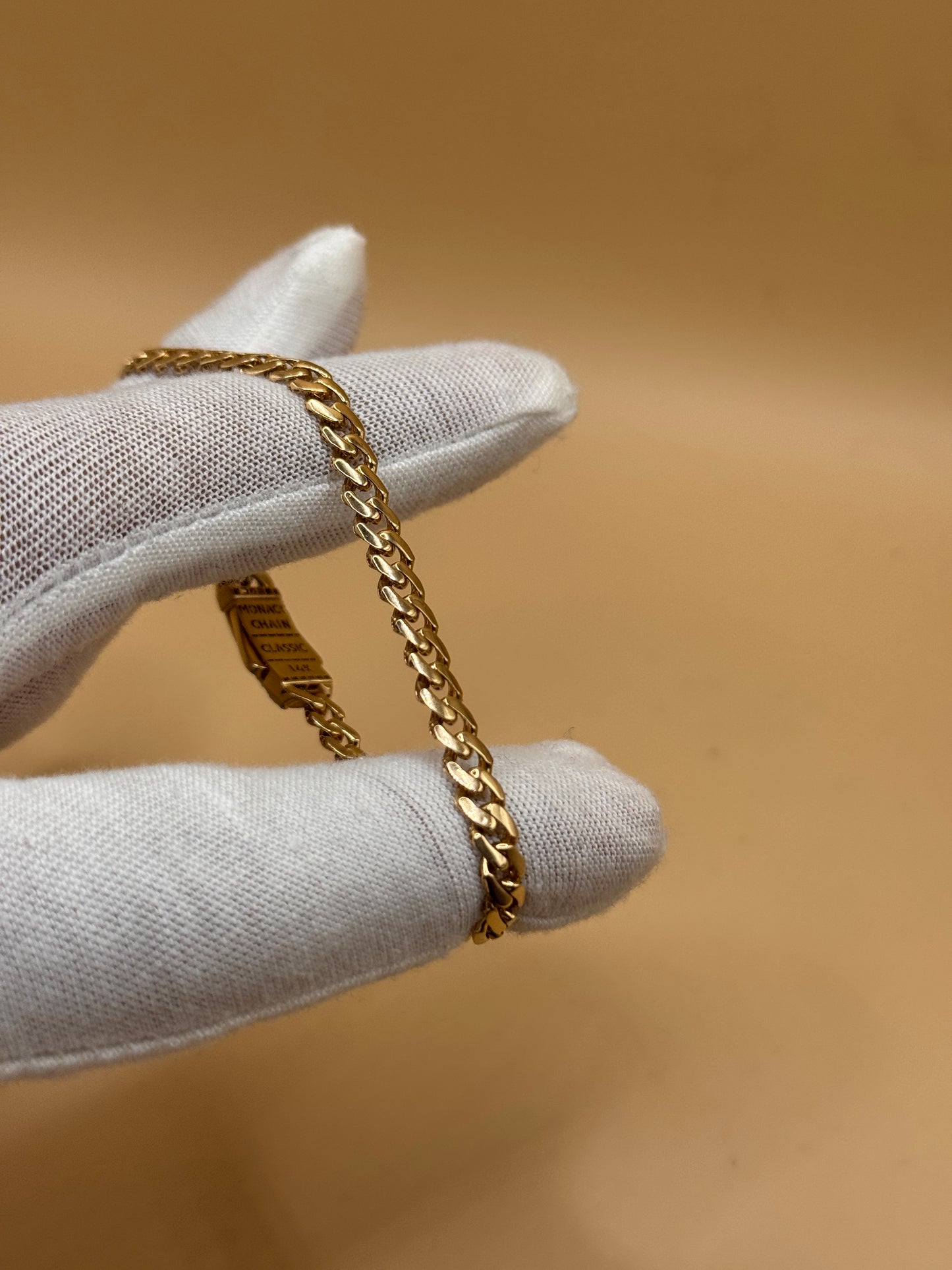 14k gold monachi bracelt 7.5 inch long for women