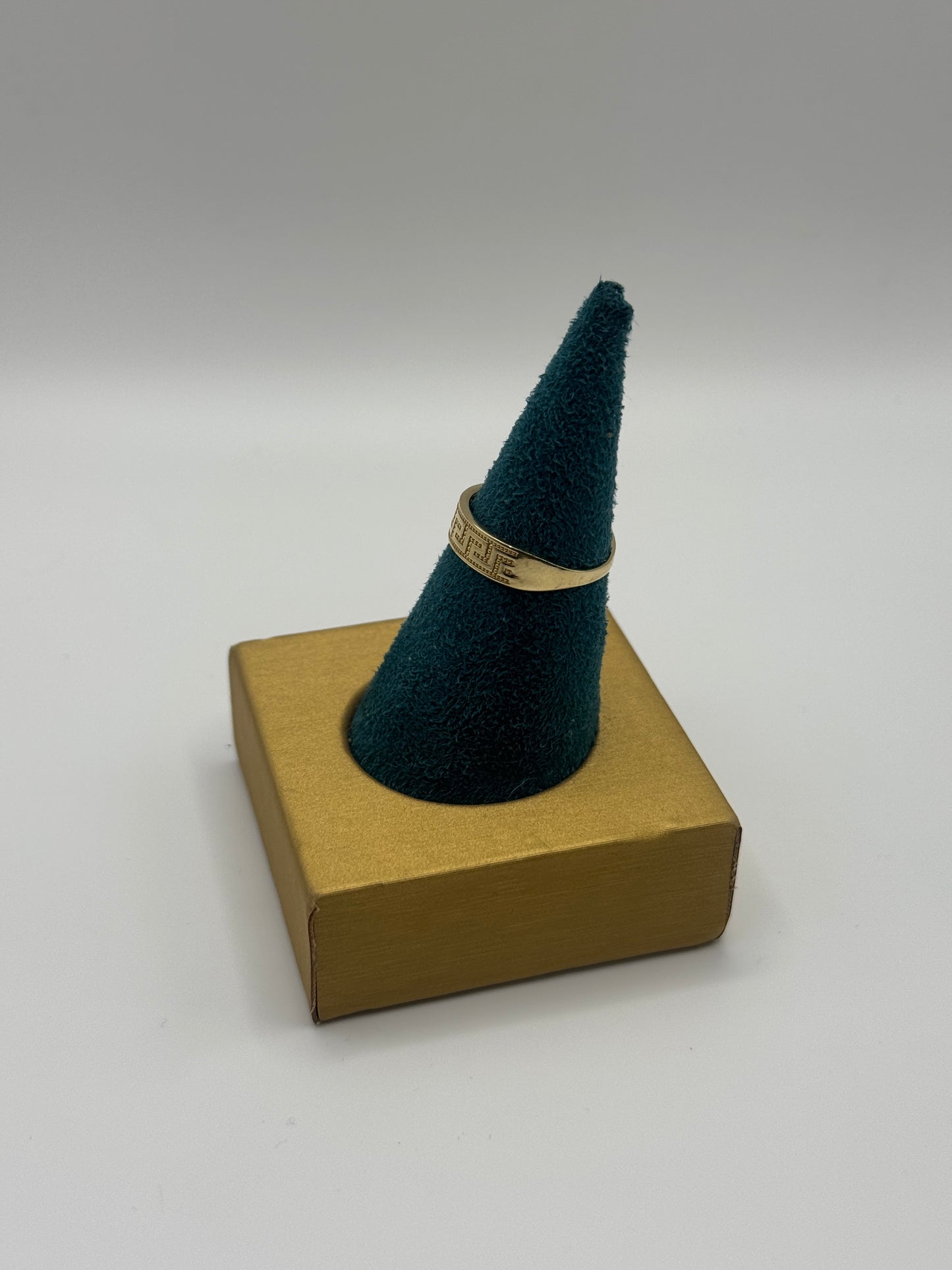 14K Gold Unisex ZC Ring – Greek Key Design