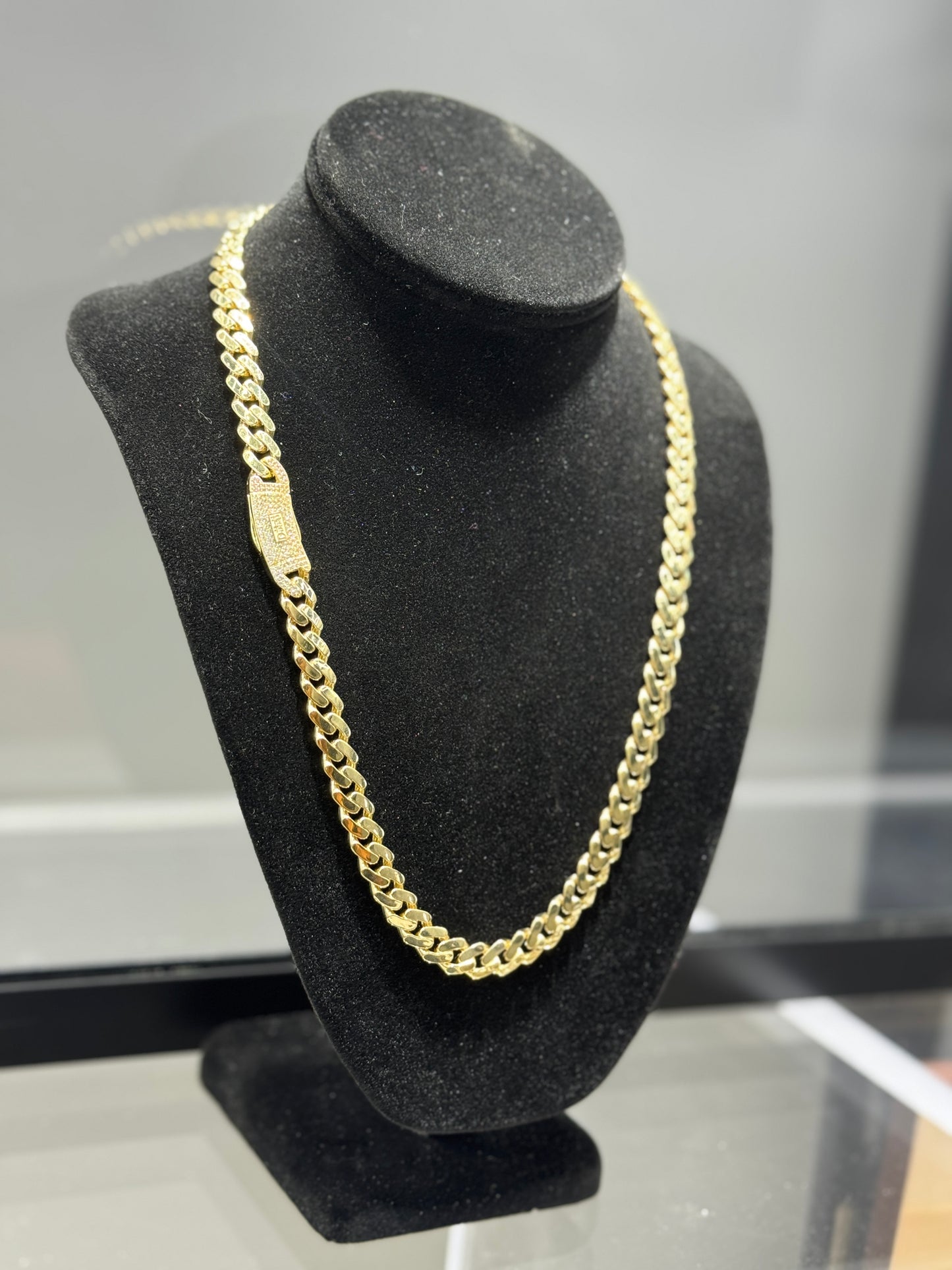 🔥 14K Gold Dubai Semi-Solid Cuban Chain – 8.5mm / 30g (Men’s) 🔥B&P