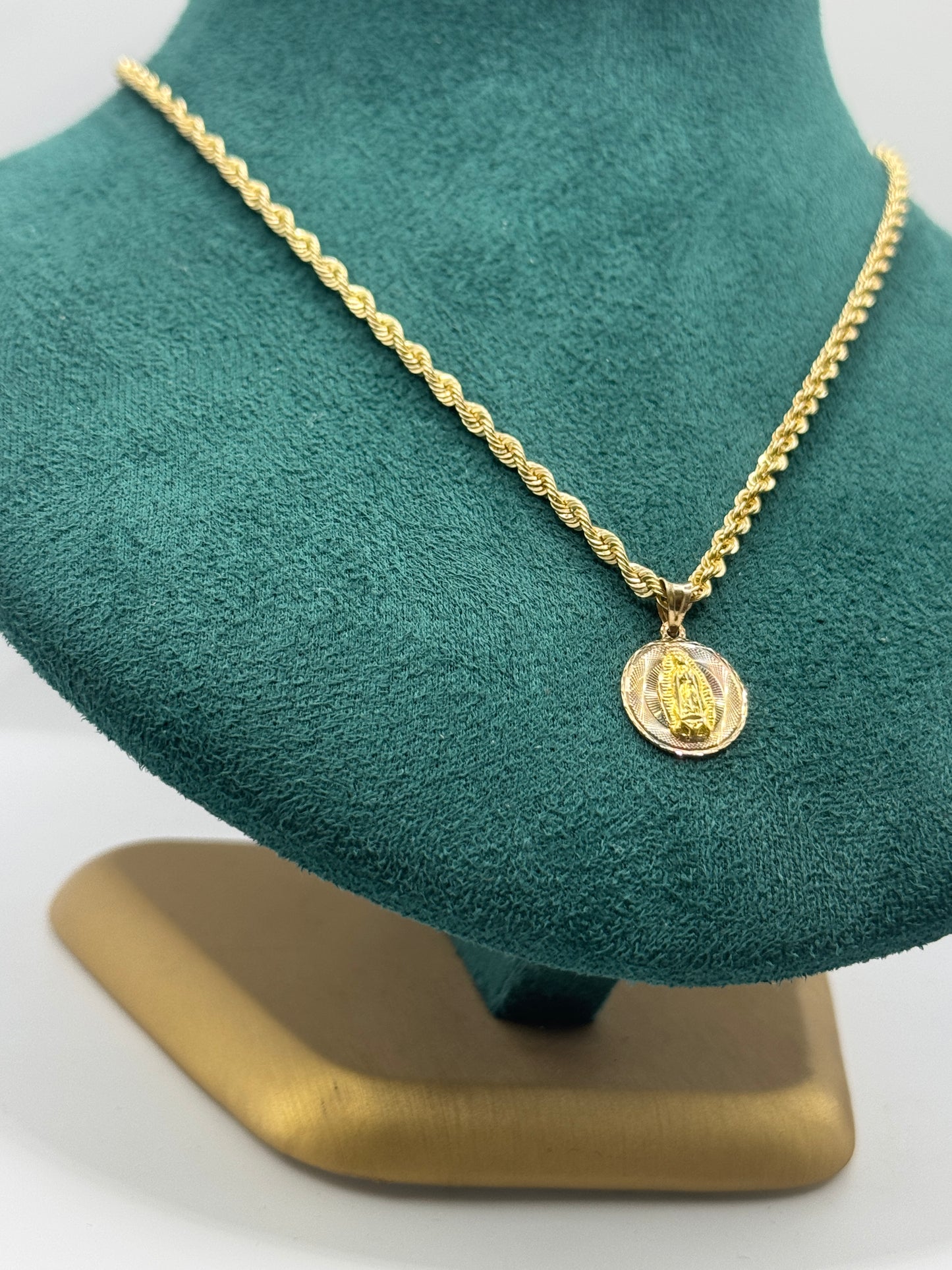 14K Gold Rope Chain for women  with Virgin Mary Pendant – 16”
