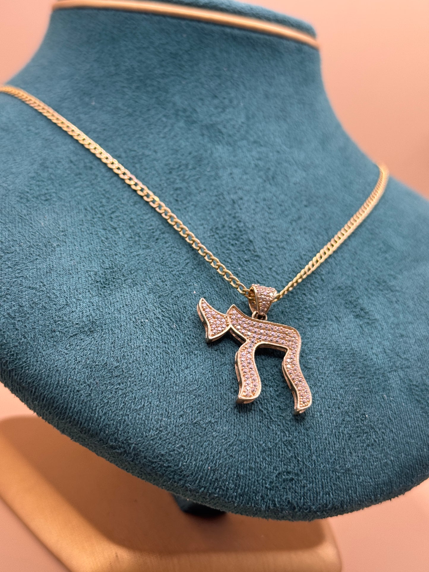 14K Gold Curved Link Necklace 20 Inch with Chai CZ Pendant, Jewish Gold Necklace, CZ Chai Pendant, Spiritual Jewelry Gift