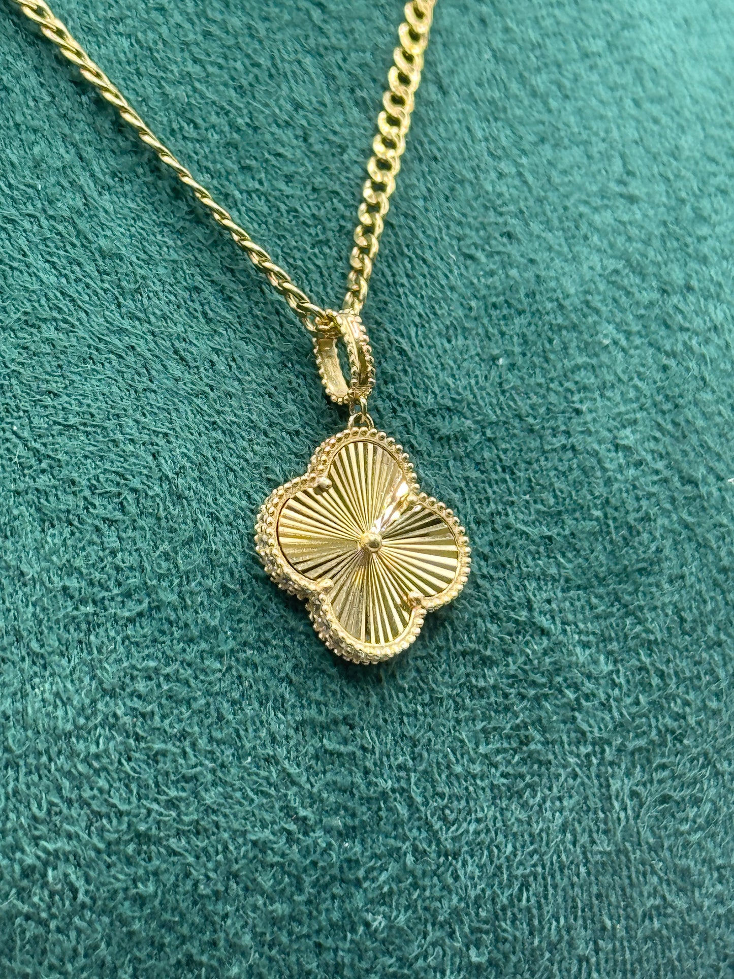 14K Gold Curb Link Necklace for women with Clover CZ Pendant – 20”