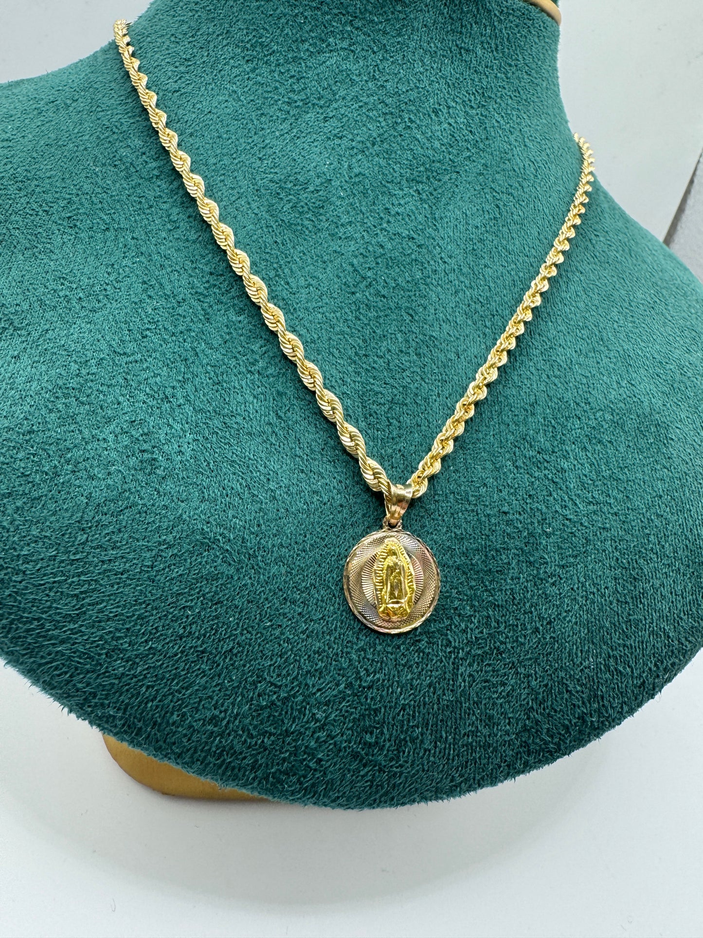 14K Gold Rope Chain for women  with Virgin Mary Pendant – 16”