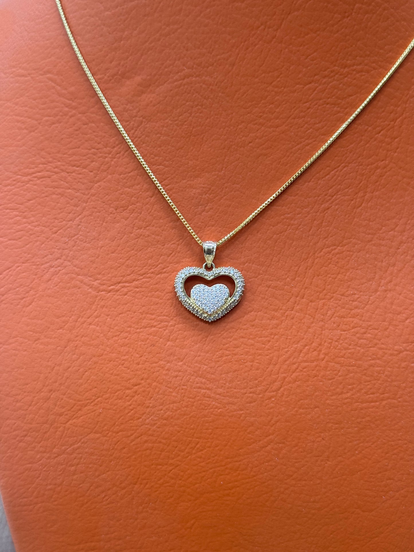 14K Gold CZ RD heart CZ Pendant with Hollow Franco Chain – 16”
