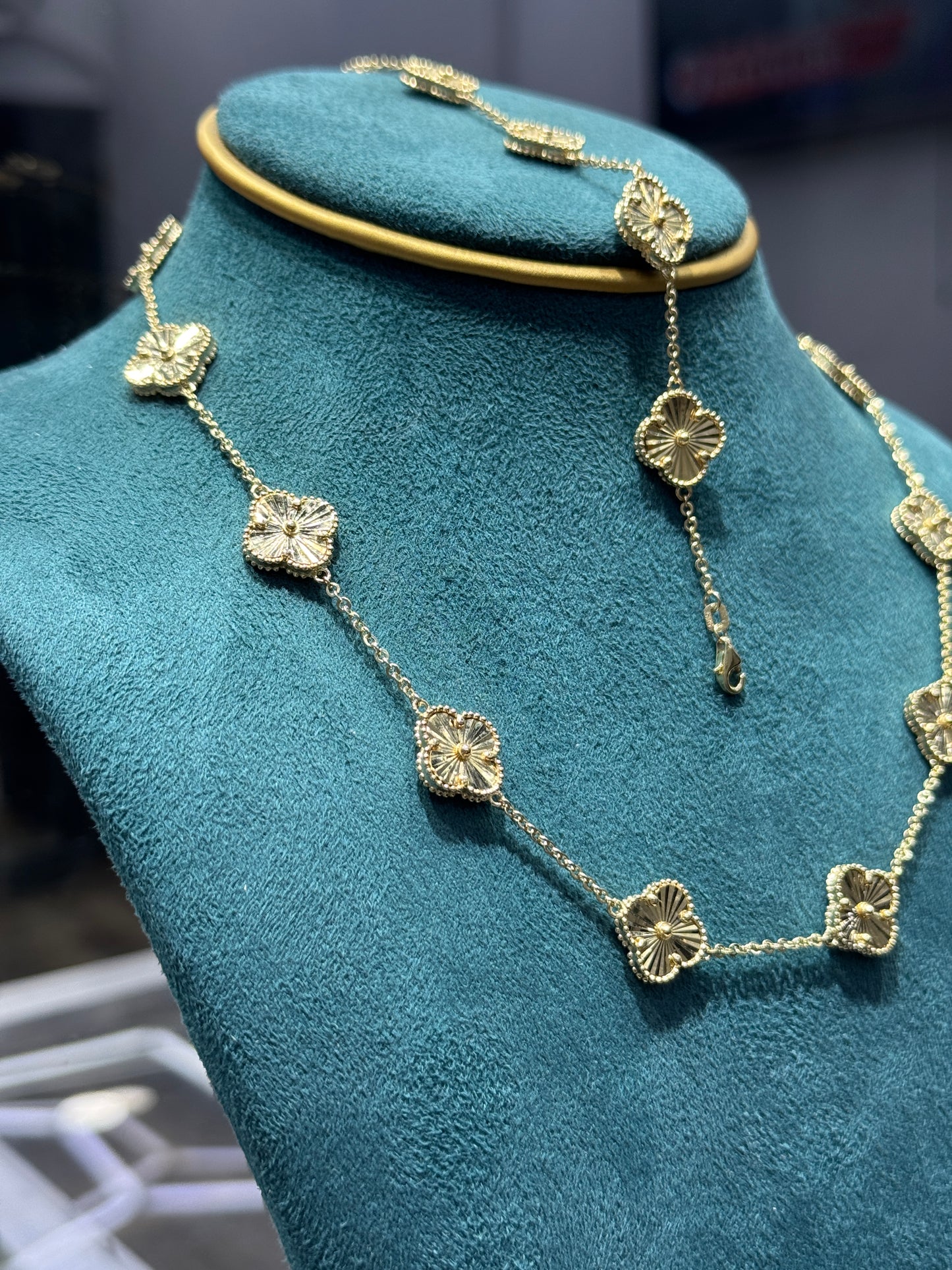 14k gold clover necklace bundle for women 29.3g