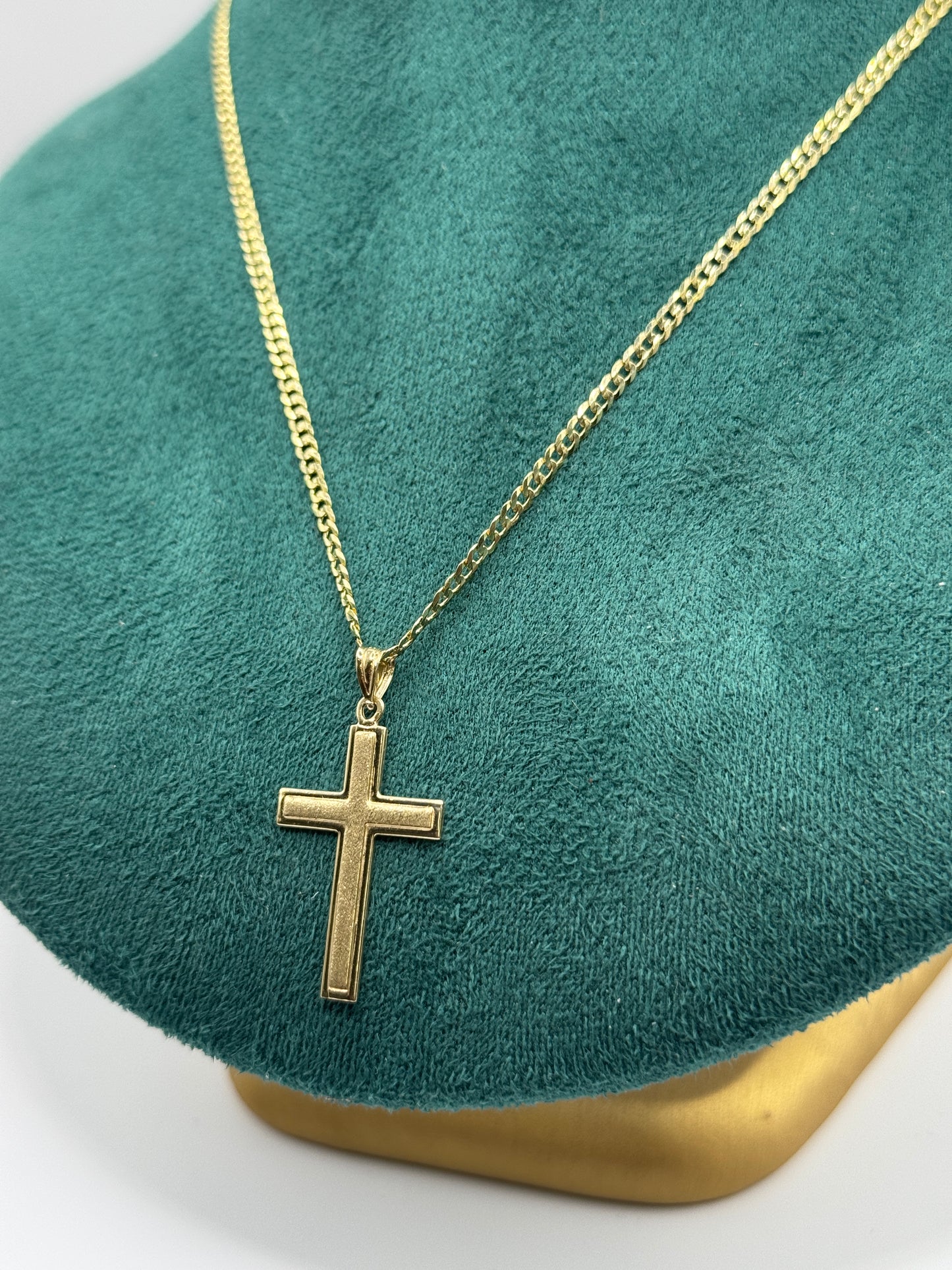 14K Gold Curb Link Chain necklace– Unisex 18” long