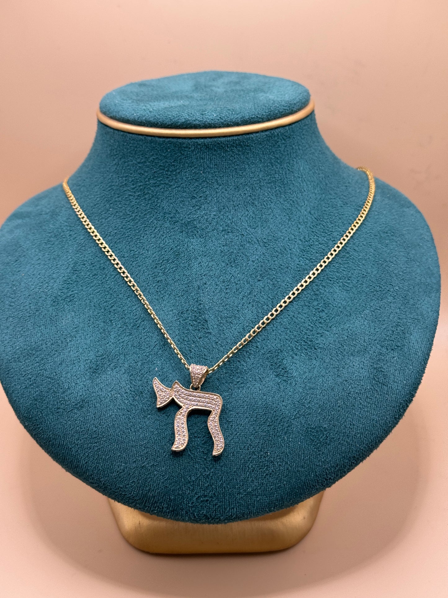 14K Gold Curved Link Necklace 20 Inch with Chai CZ Pendant, Jewish Gold Necklace, CZ Chai Pendant, Spiritual Jewelry Gift