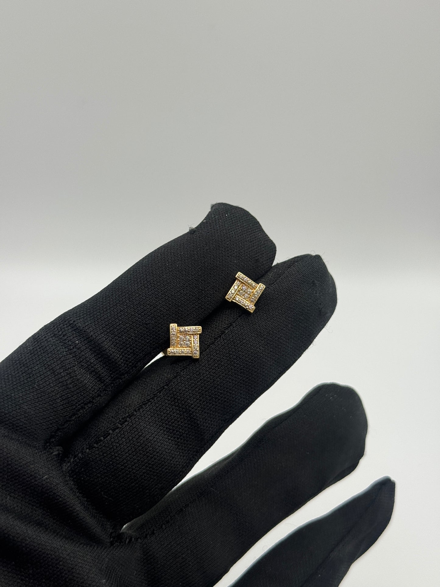 ZC 14K Gold Unisex Square Stud Earrings – Screw Back 💎