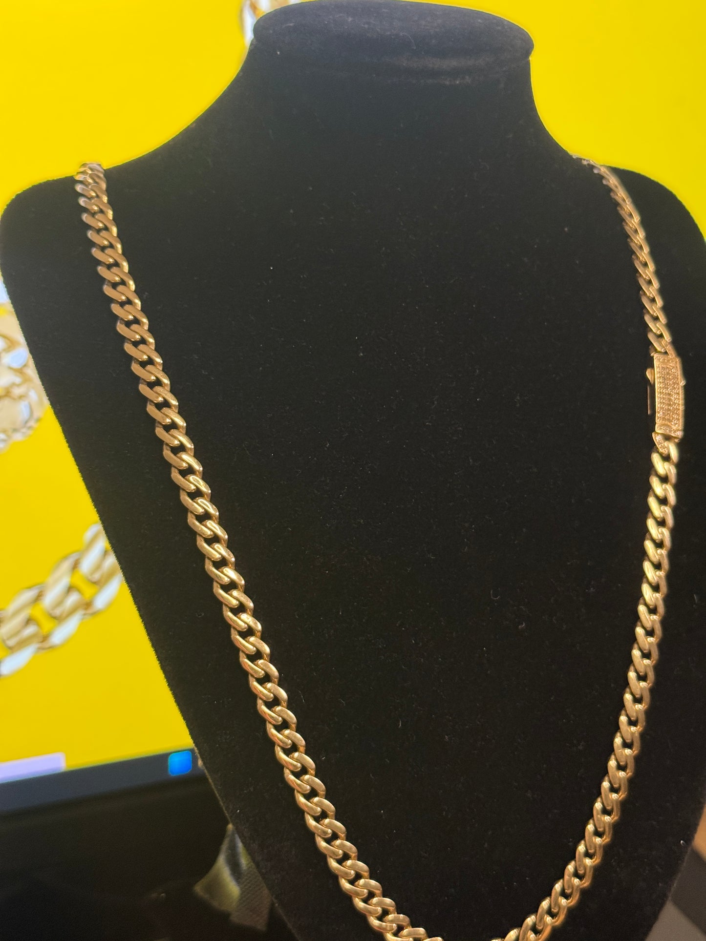 14K Gold Hollow Cuban Link Chain for Men – 24” Long