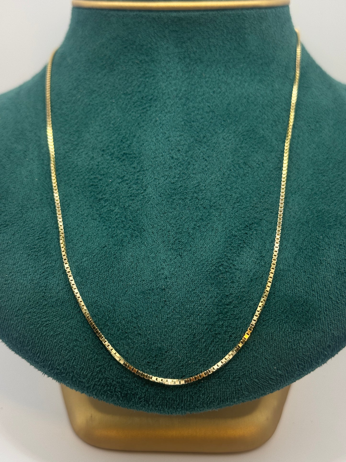 14K Gold Box Chain necklace– 20 Inches unisex