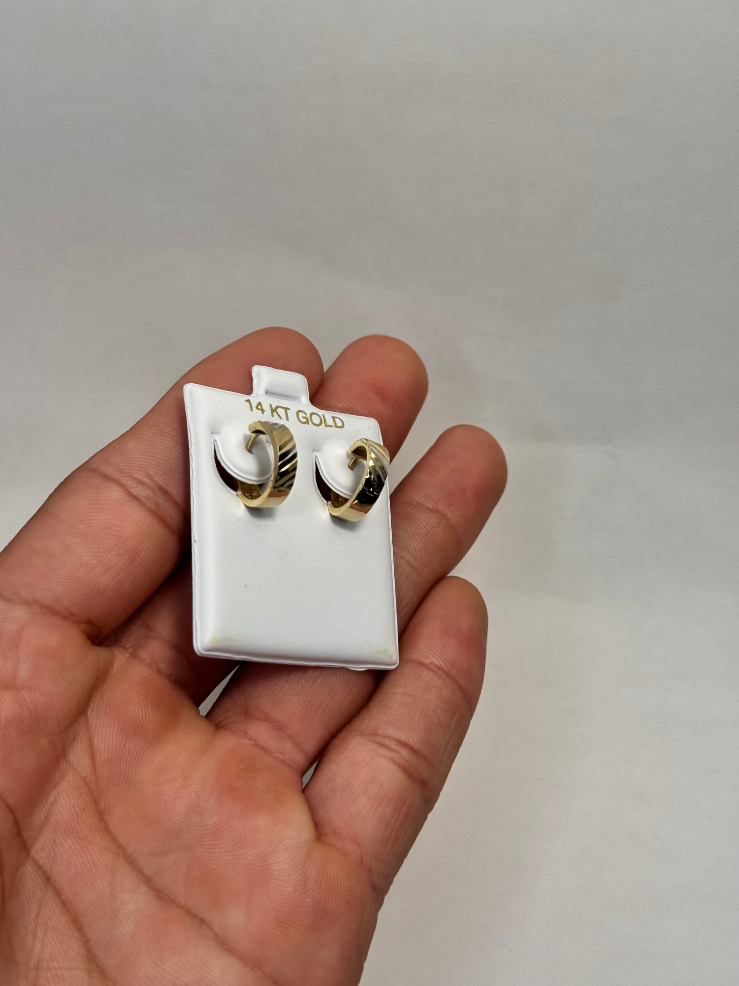 14k gold 2 tone round earrings for men