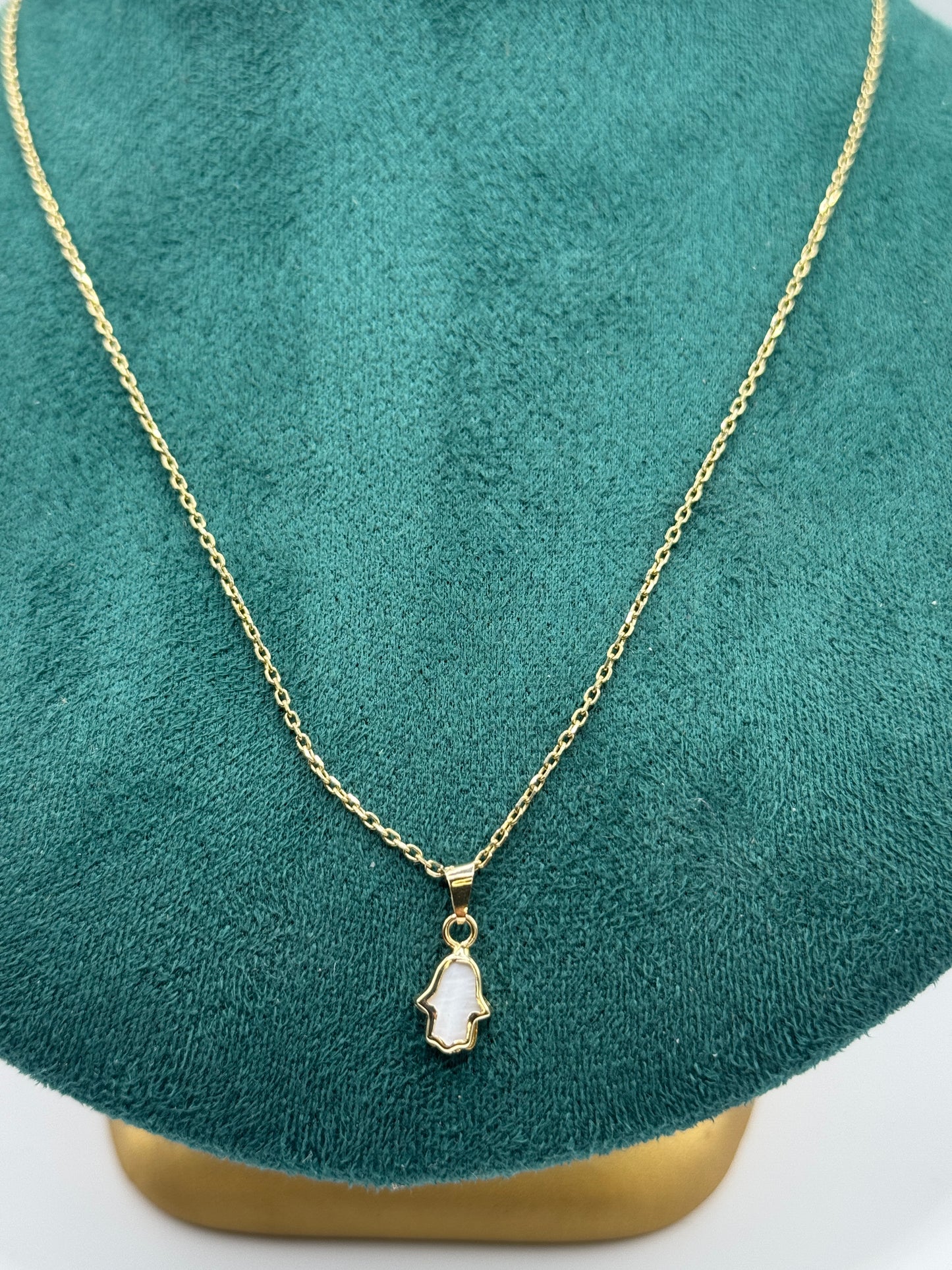 Mother of Pearl 14K Gold Necklace with Mini Pearl Hamsa Pendant – Women’s Elegant Protection