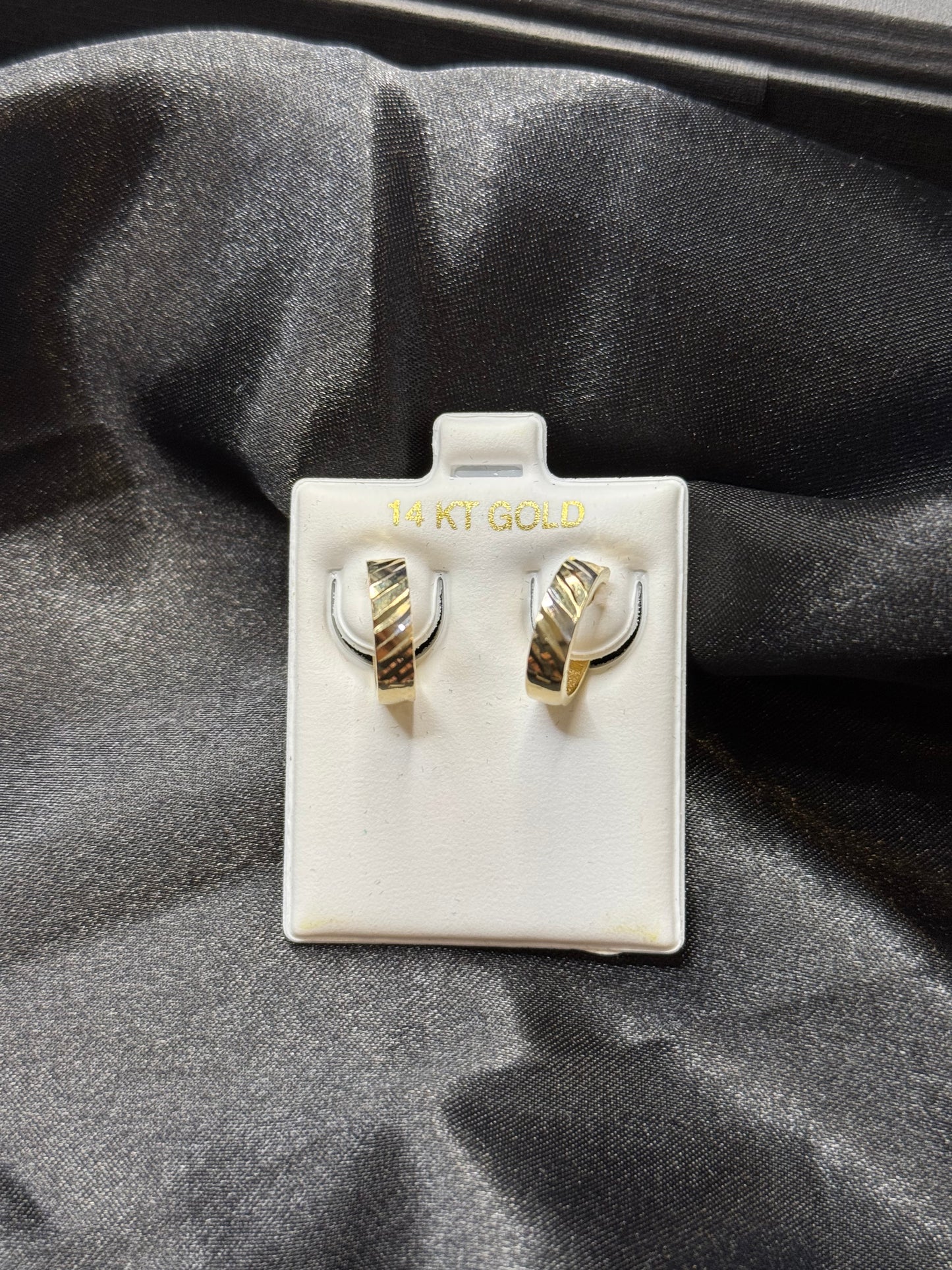 14k gold  Huggie hoop earrings