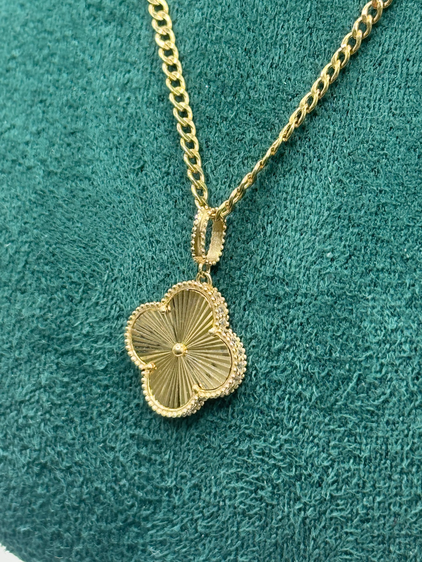 14K Gold Curb Link Necklace for women with Clover CZ Pendant – 20”