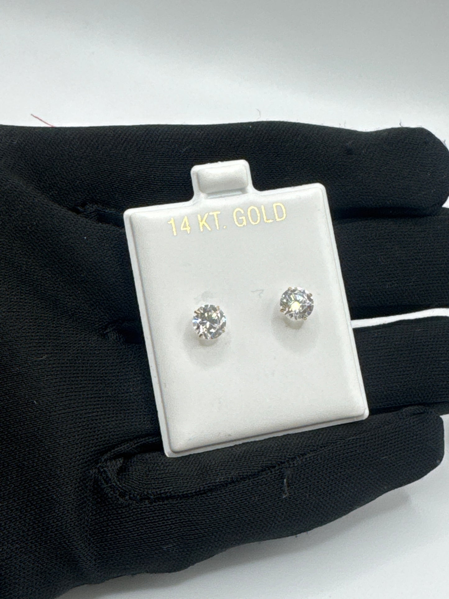 14k gold stud ZC earrings for men